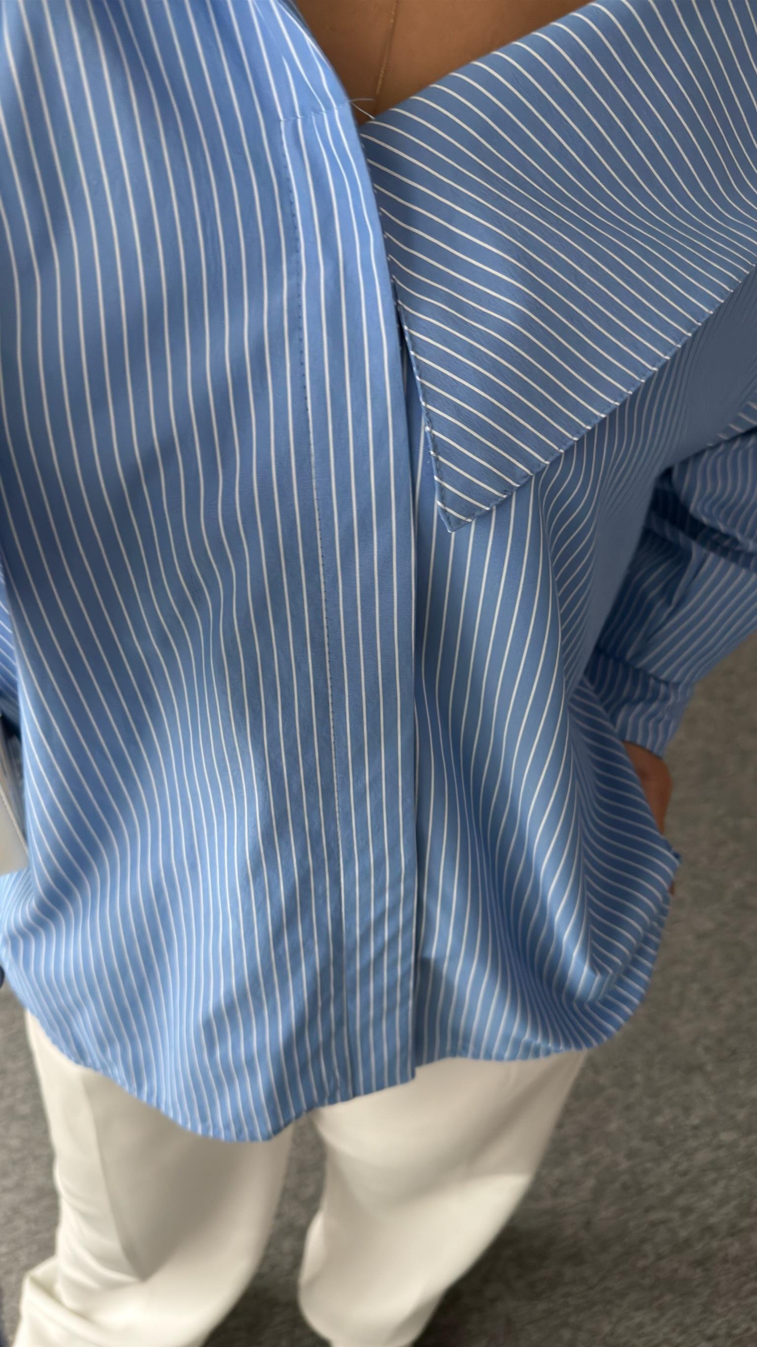 Hilari Düşük Omuz Çizgili Mavi Gömlek