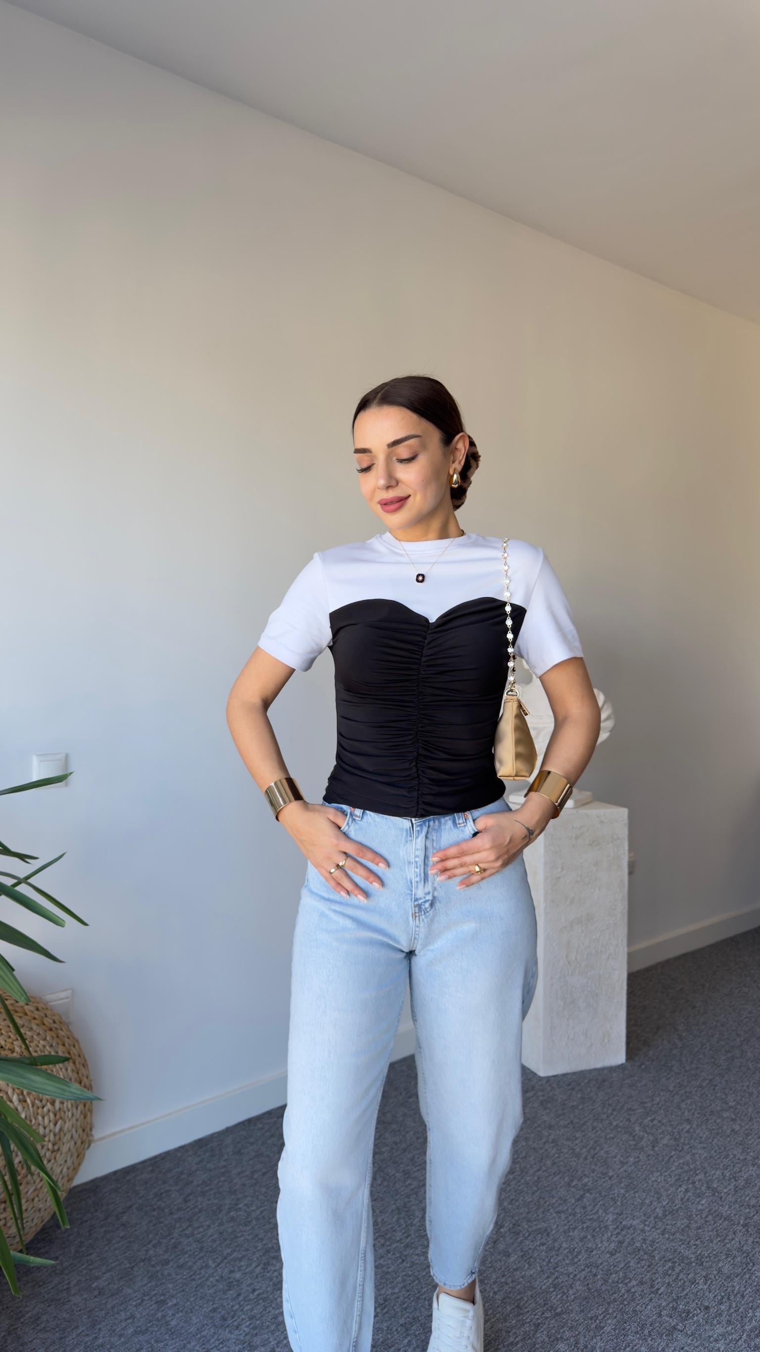 Beny Marka Model Büzgülü Tasarım Bluz