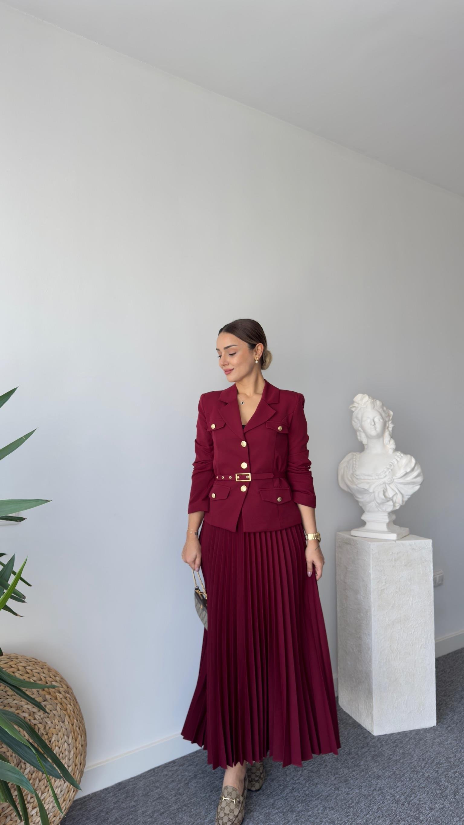 Luni Premium Bordo Etekli Takım