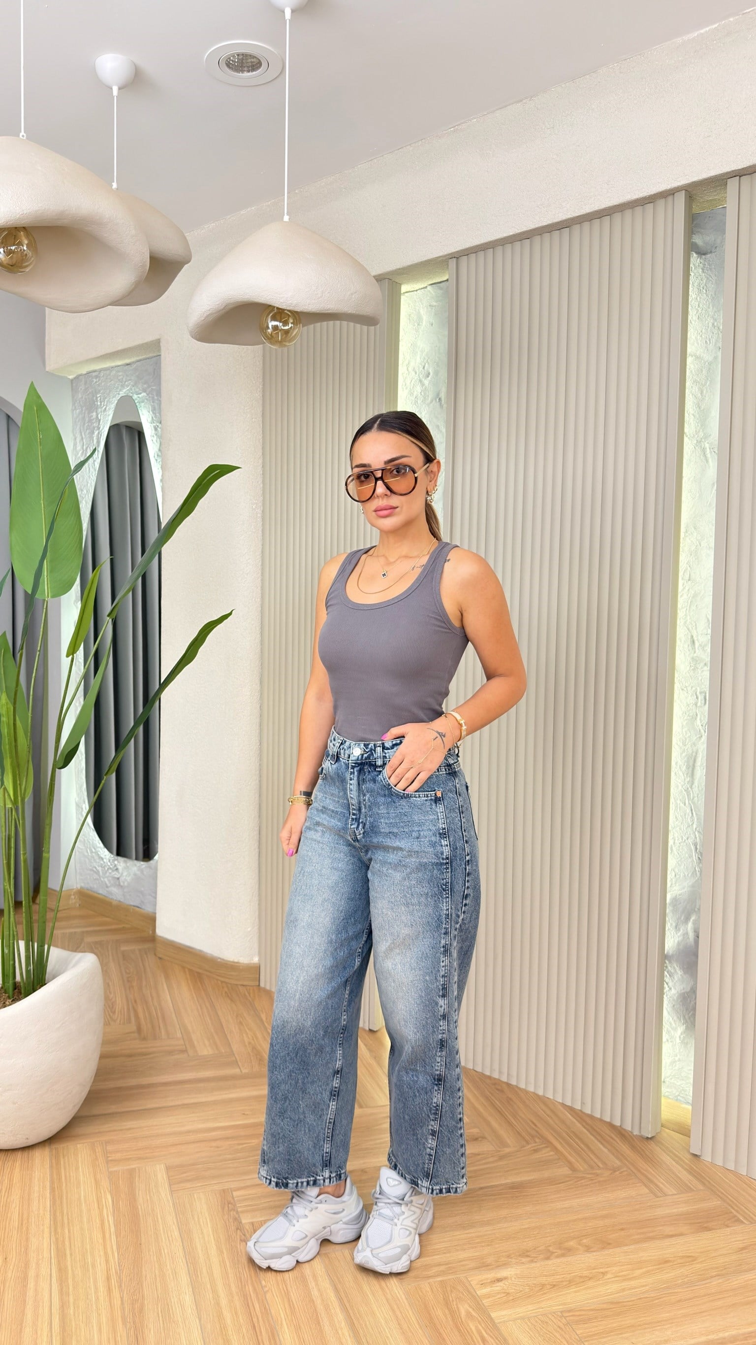 Tidera Dikiş Detaylı Balon Jean