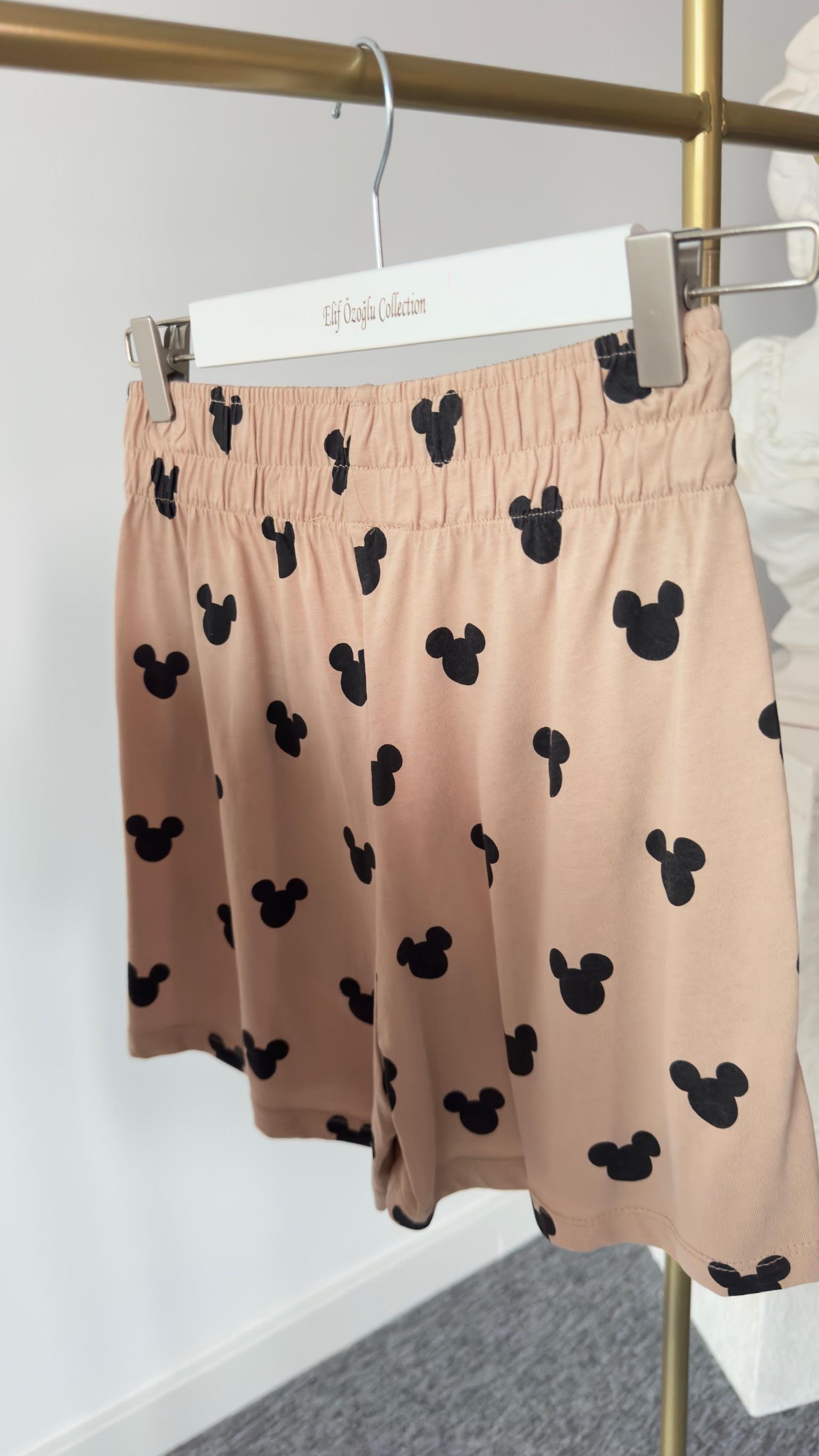 Mickey Baskılı Krem Şortlu Takım