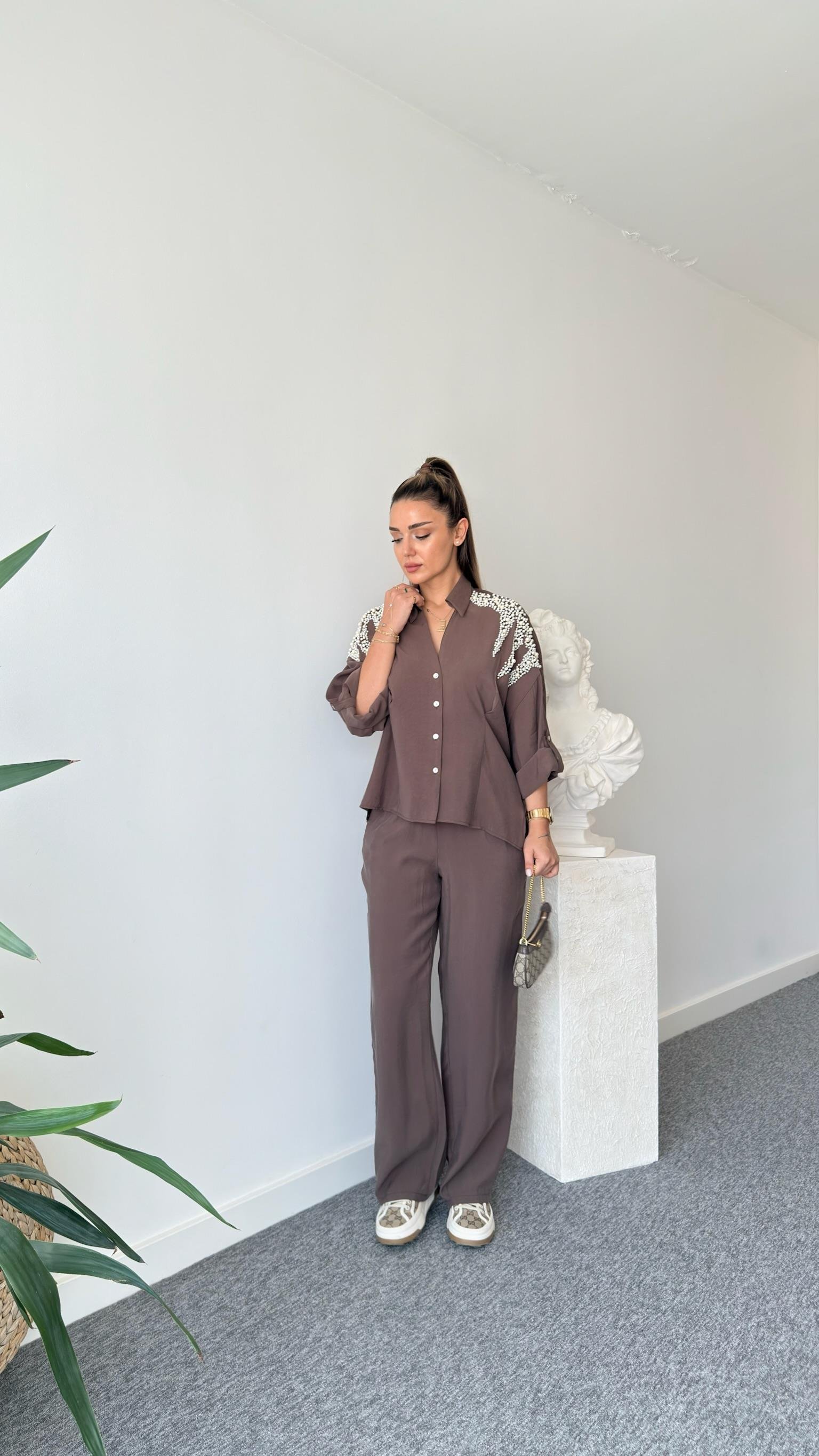 Kahve Ruja İncili Tasarım Takım