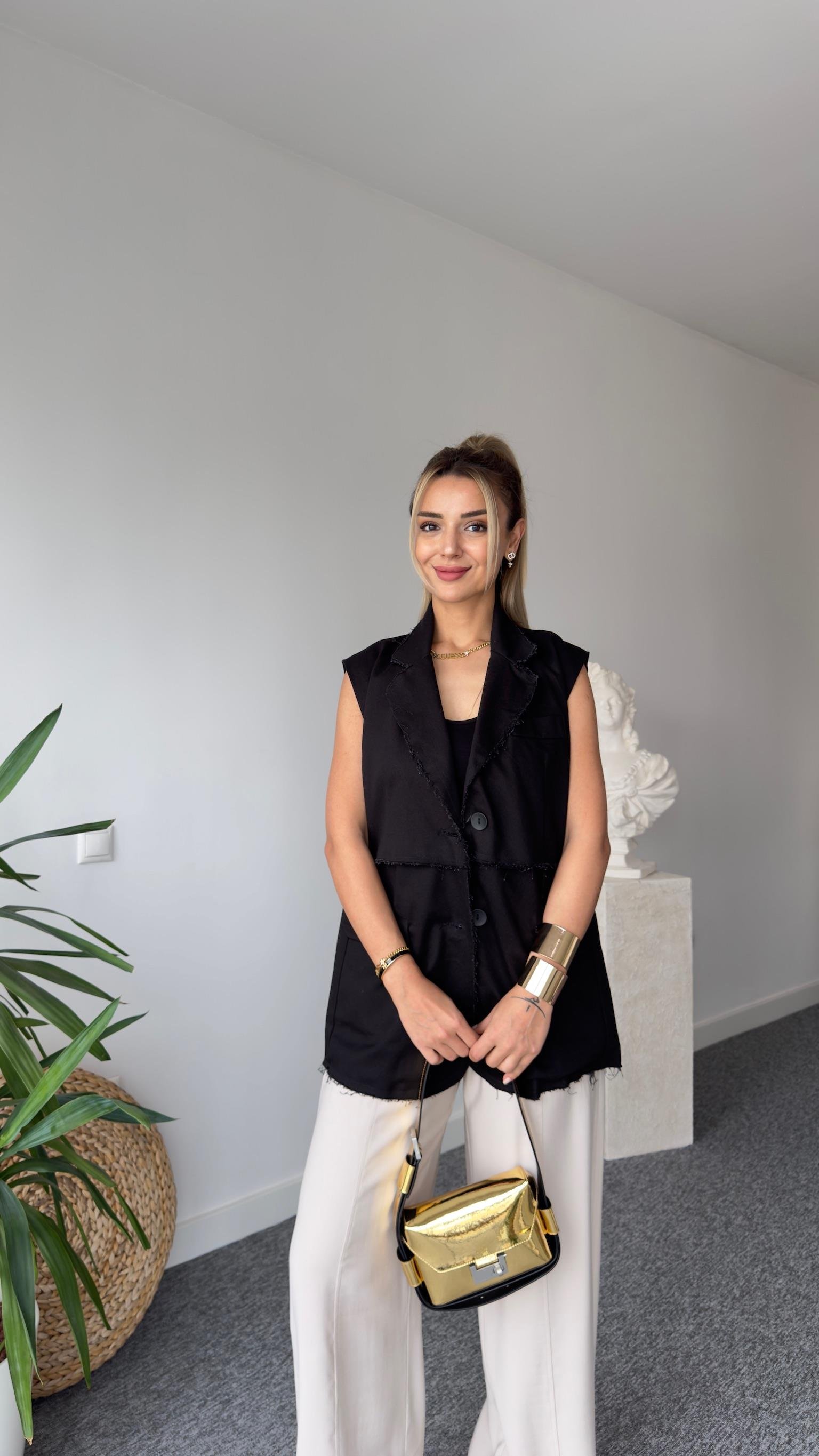 Siyah Pis Dikiş Tws Model Yelek