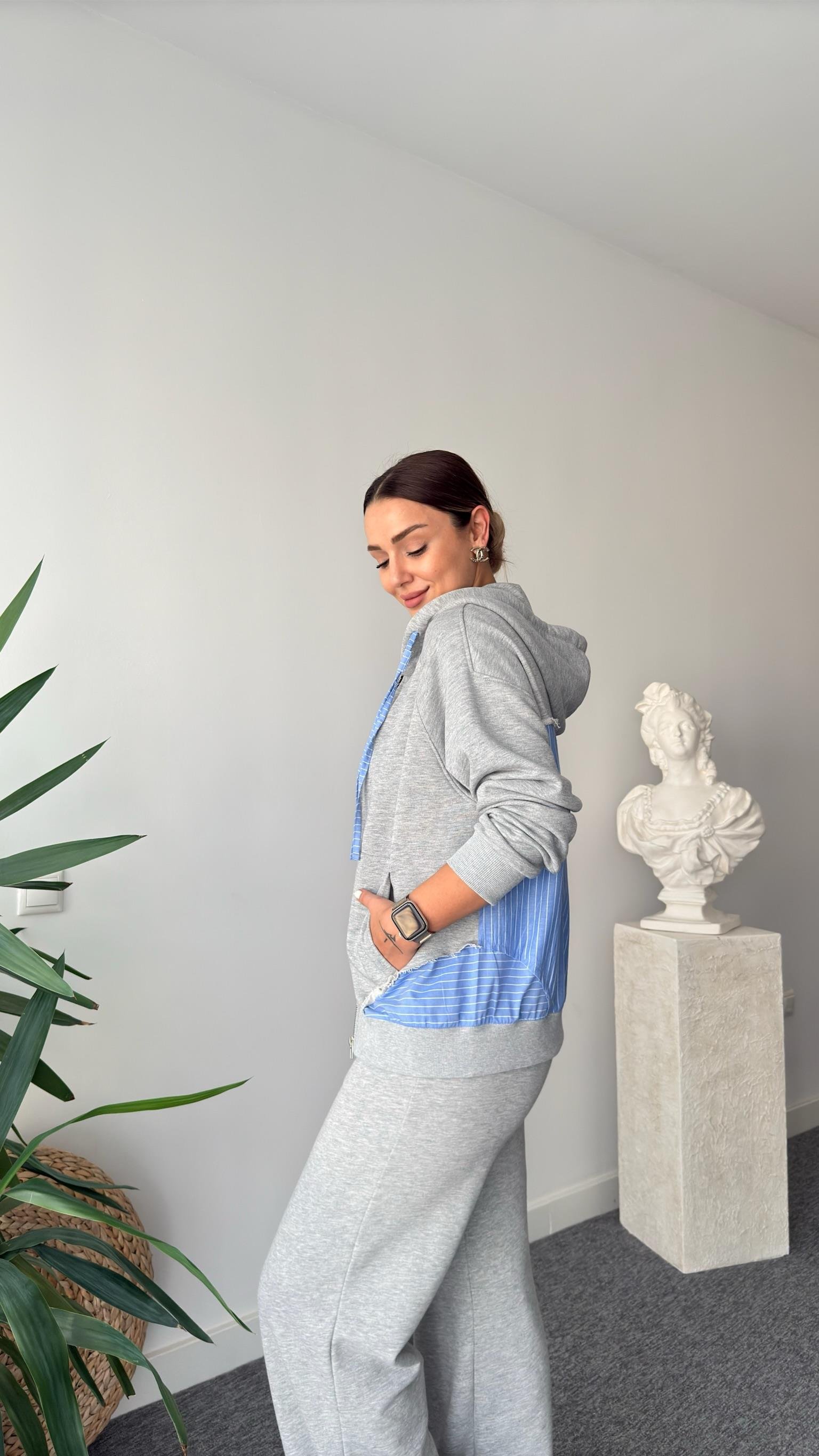 Marka Model Poplin Detaylı Gri Eşofman Takımı (Ön Sipariş Ürünü)