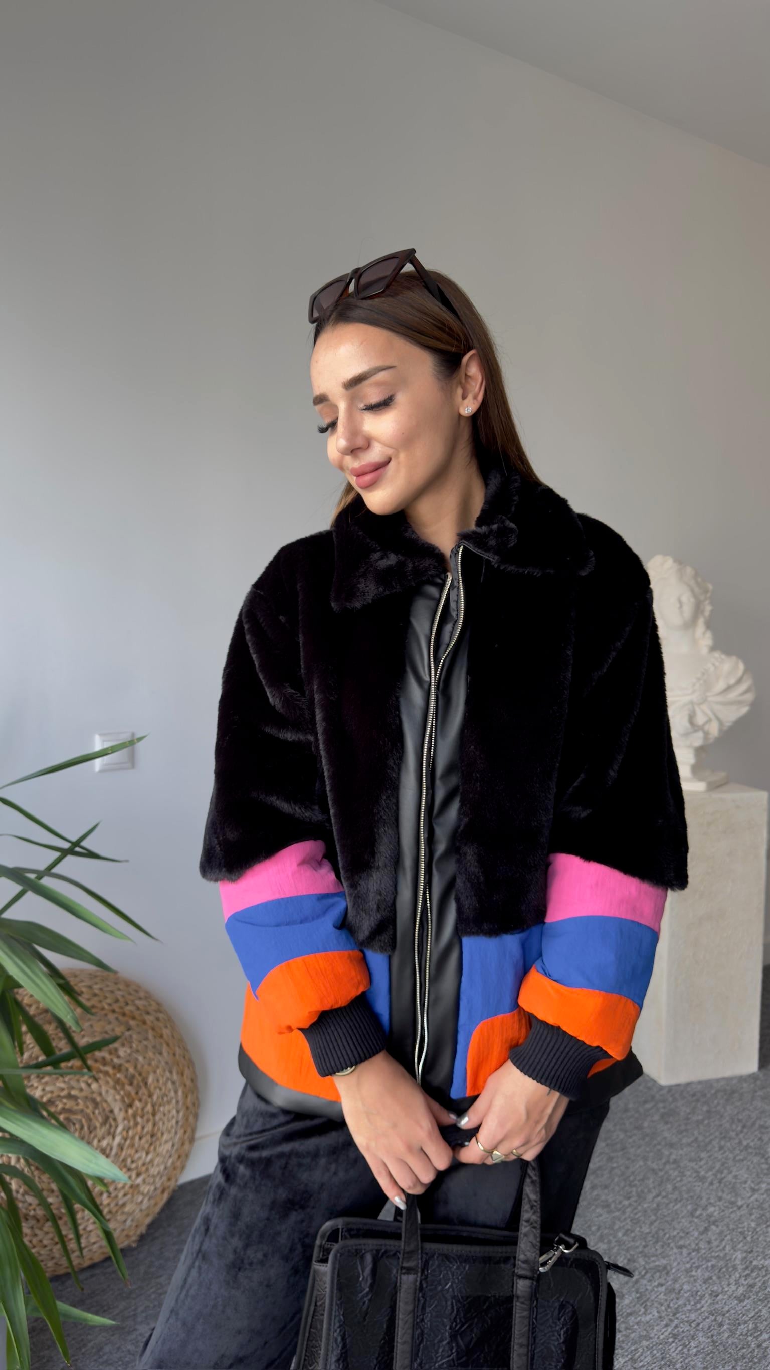 Lion Renk Geçişli Siyah Peluş Mont