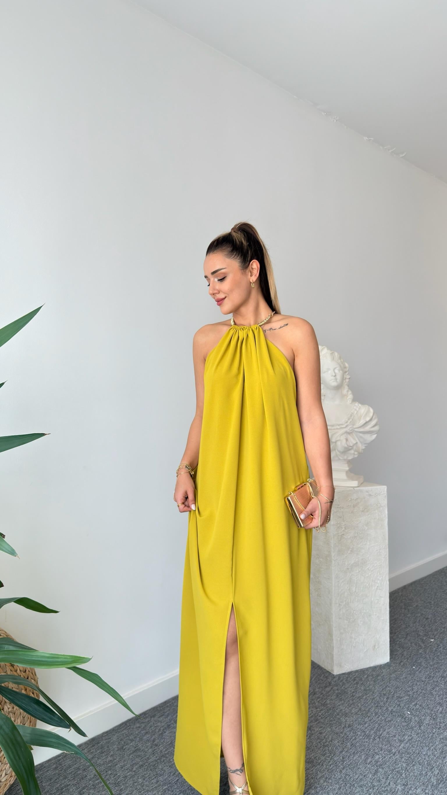 Kolyeli Orj Model Yeşil Elbise 