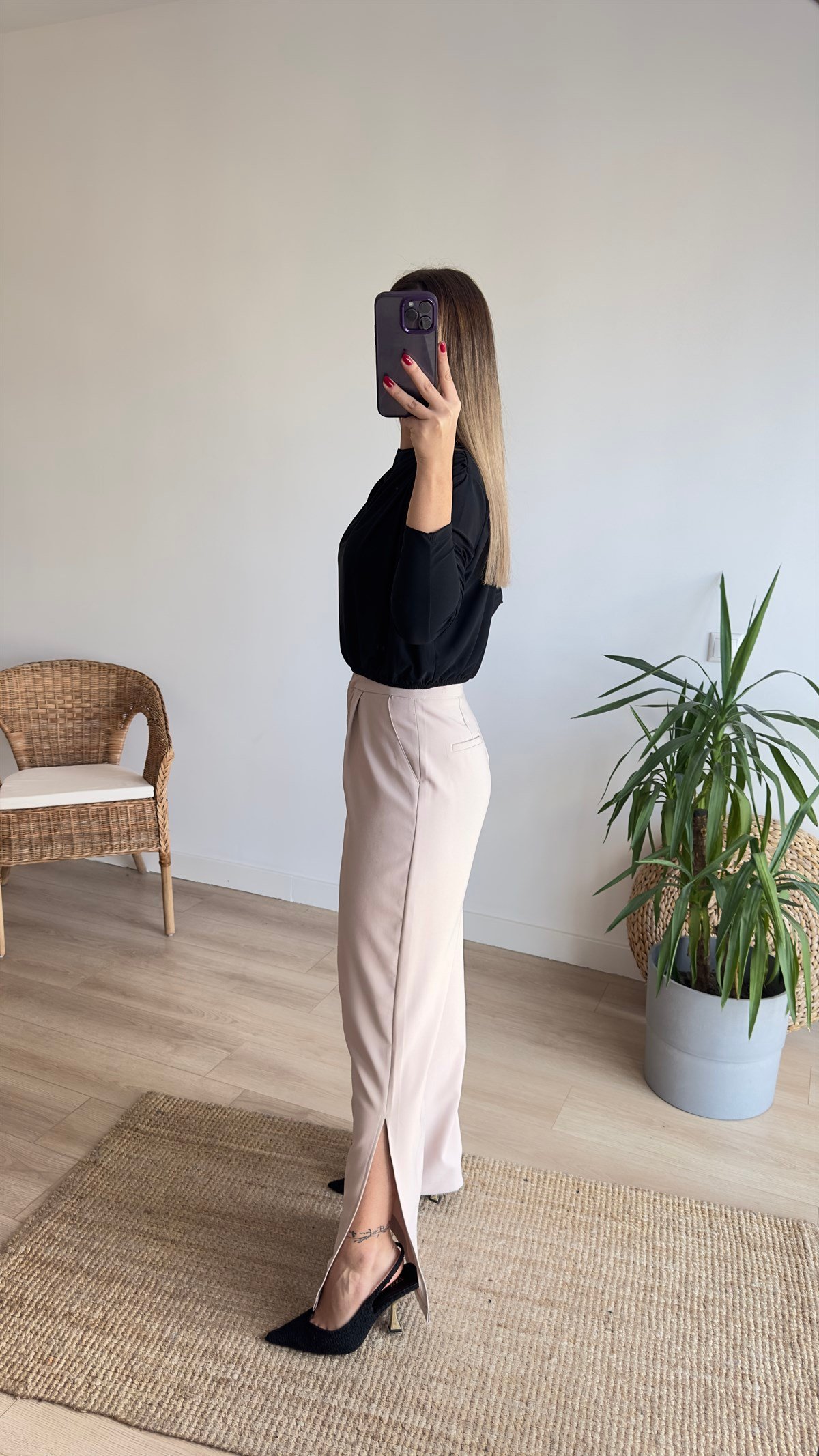 Büzgülü Siyah Bluz 