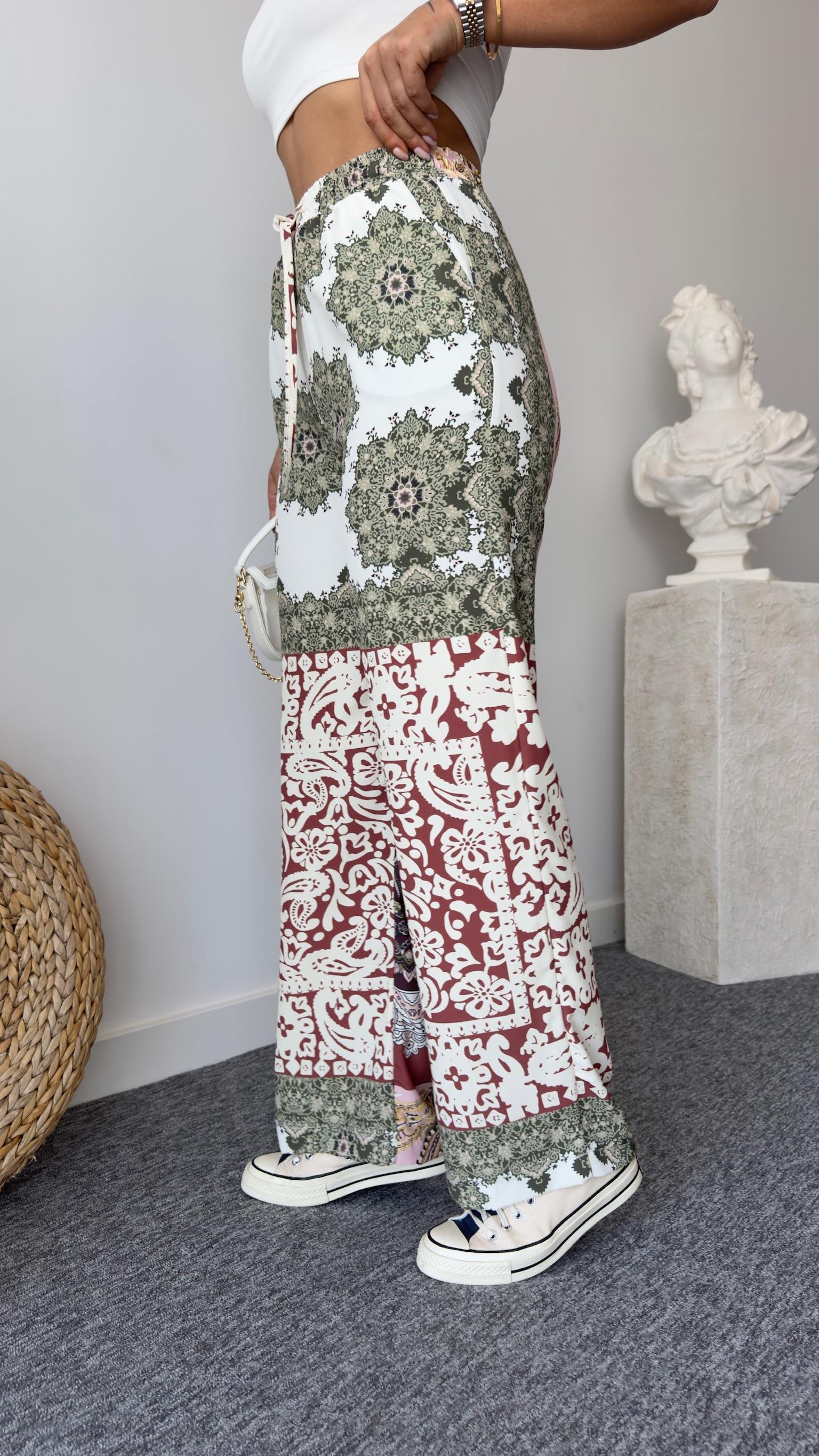 Zra Model Karışık Desen Pantolon