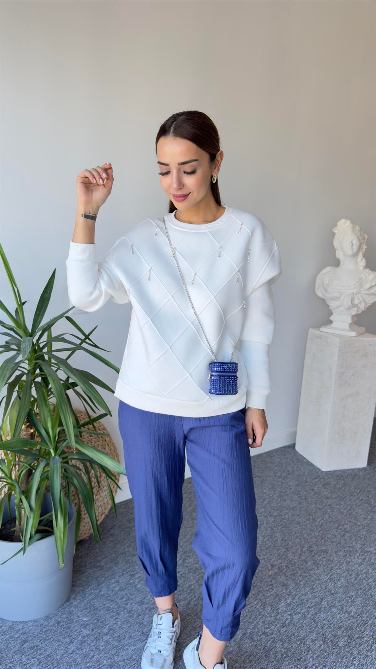 Rano Orj Model Sırt Poplin Ekru Tasarım Sweat