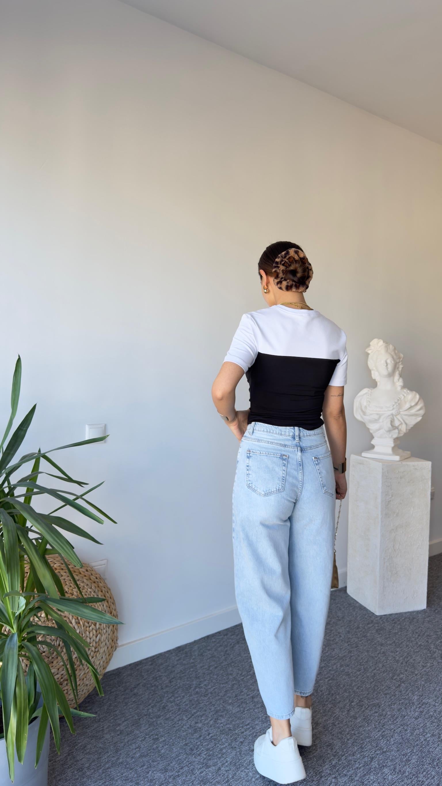 Beny Marka Model Büzgülü Tasarım Bluz