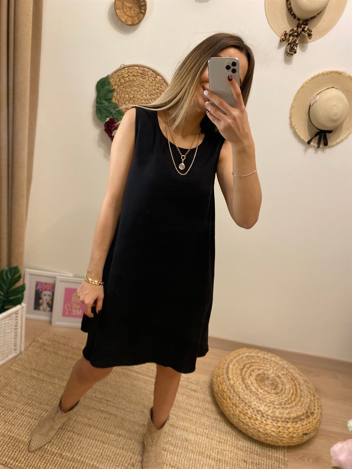 Siyah Çan Elbise