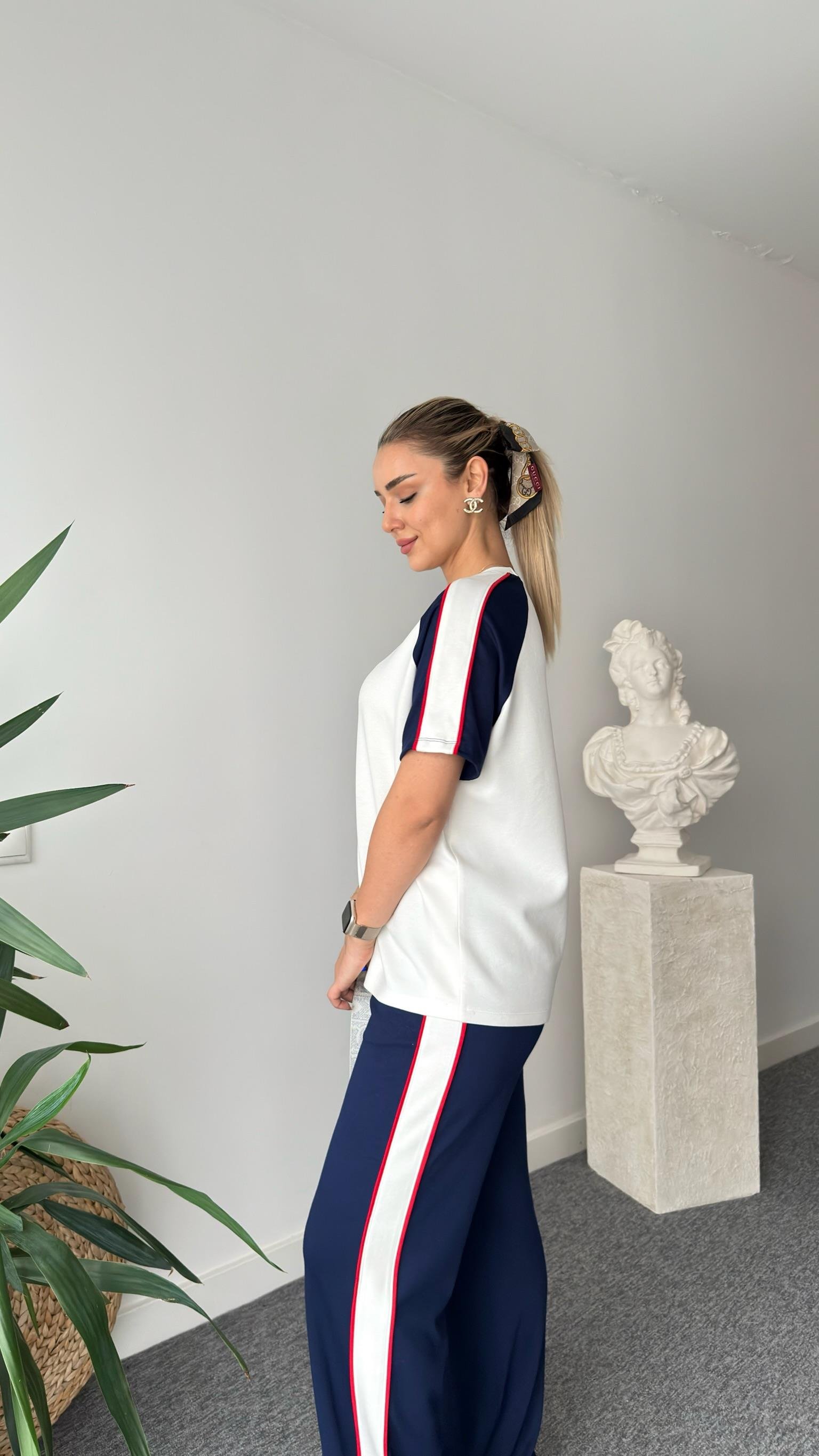 Fiori Taş Detaylı Renk Geçişli Modal Takım (Ön Sİpariş Ürünü)