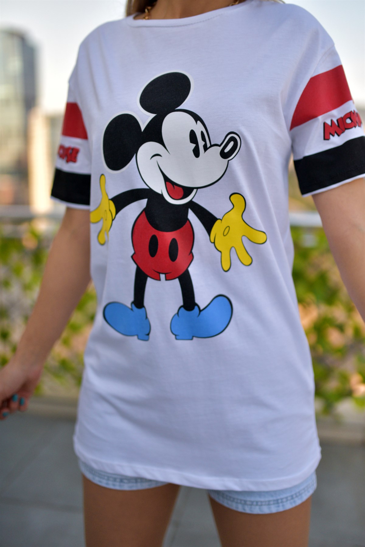 Kolları Baskılı Mickey Tshirt	