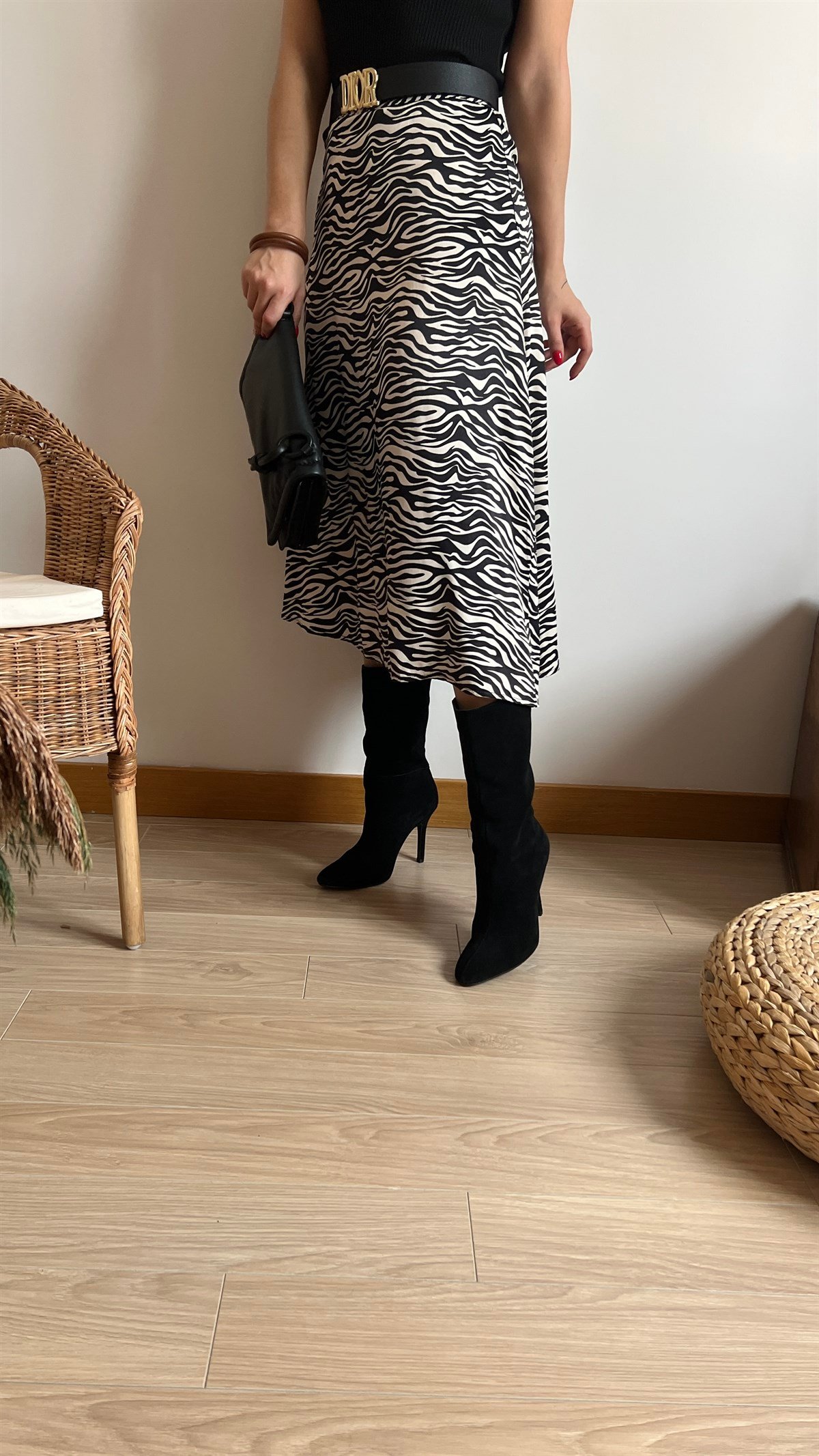Zebra Desenli Saten Etek