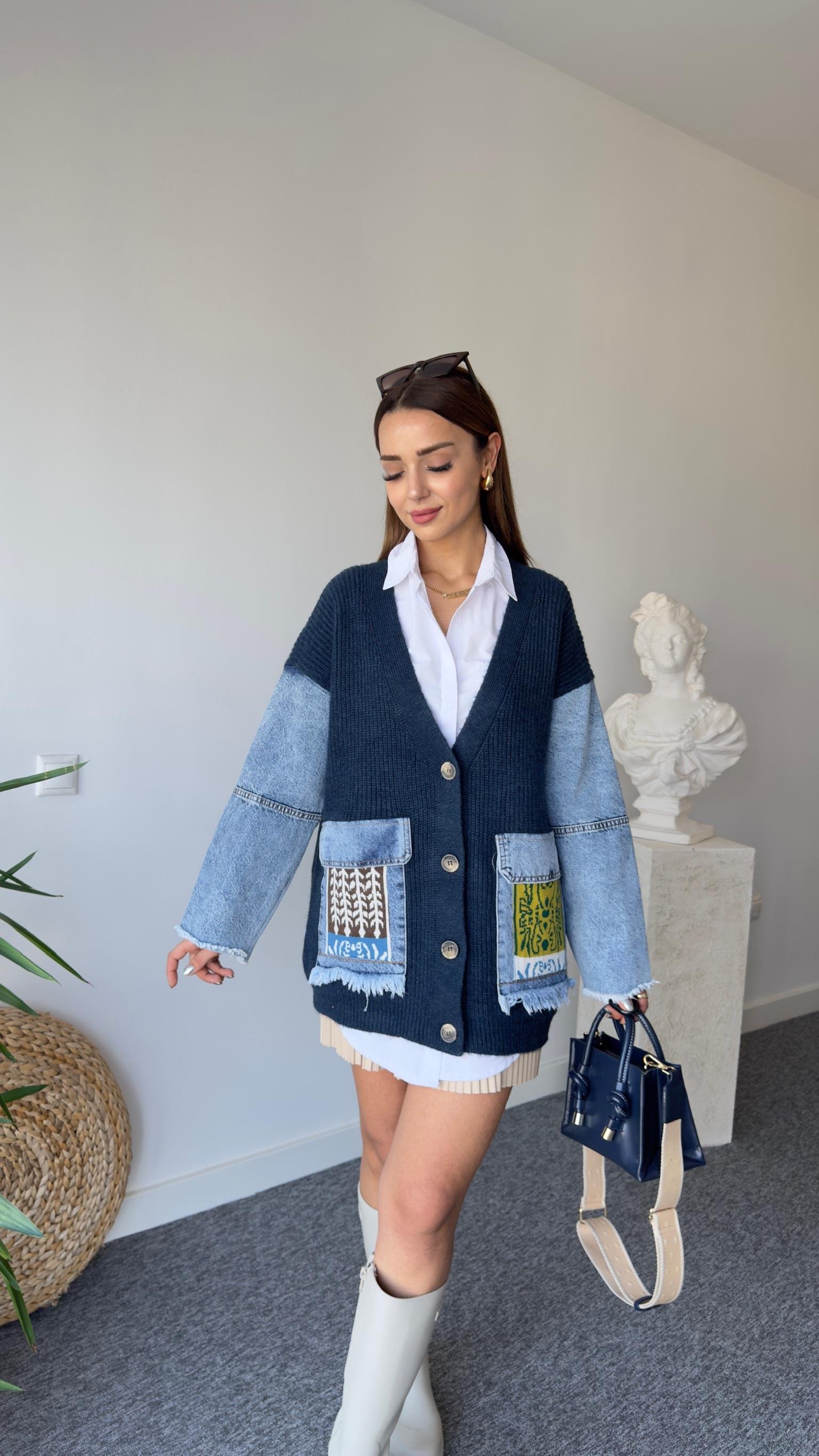 Lesa Kot Garnili Lacivert Hırka