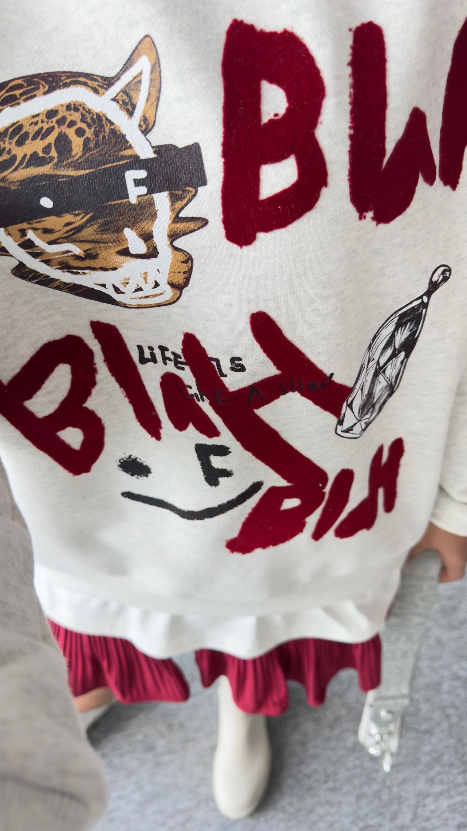 Nouve Kollar Şerit Yazılı Tasarım Sweatshirt