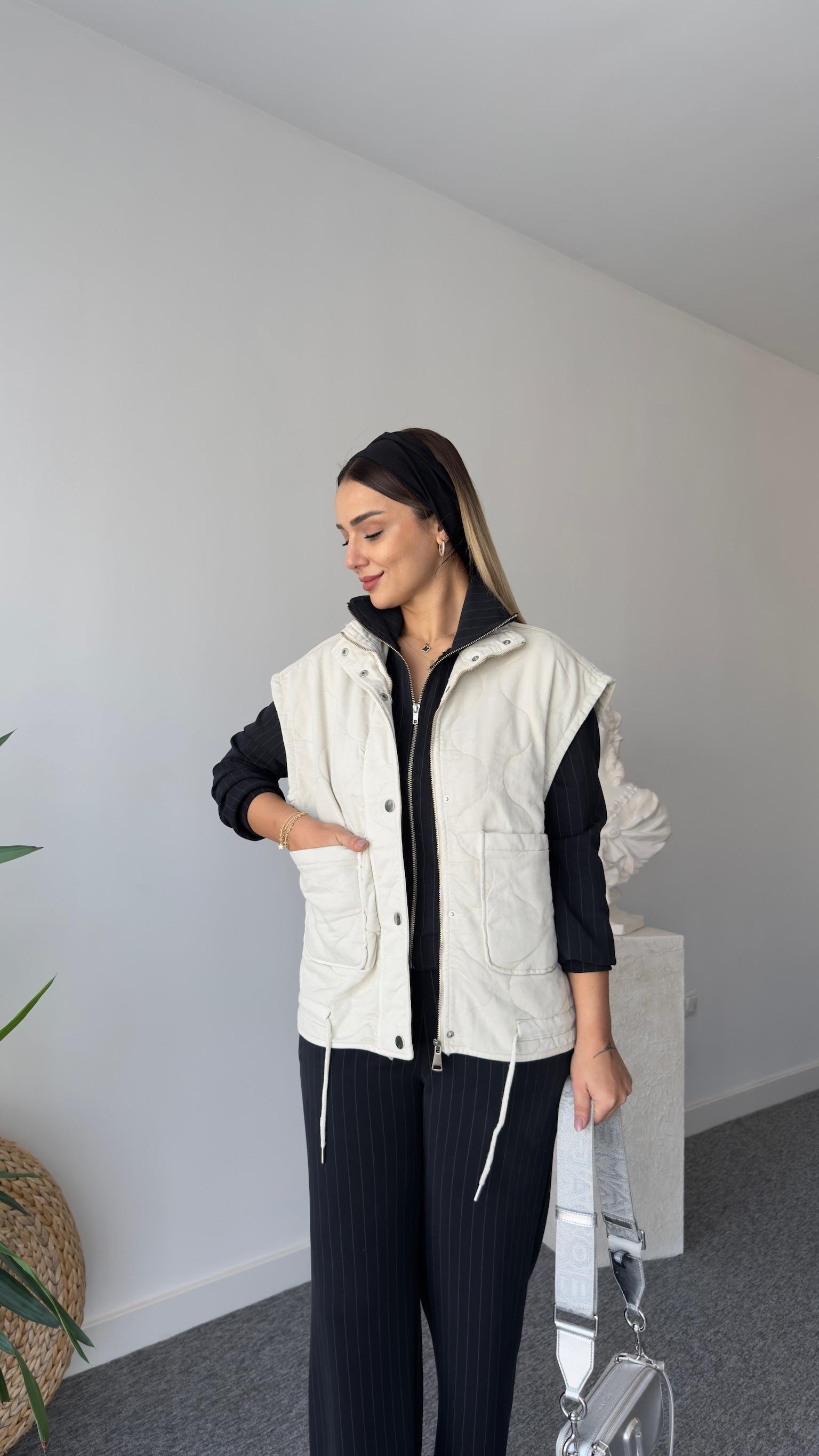 Vena Zra Model Kapitone Yelek