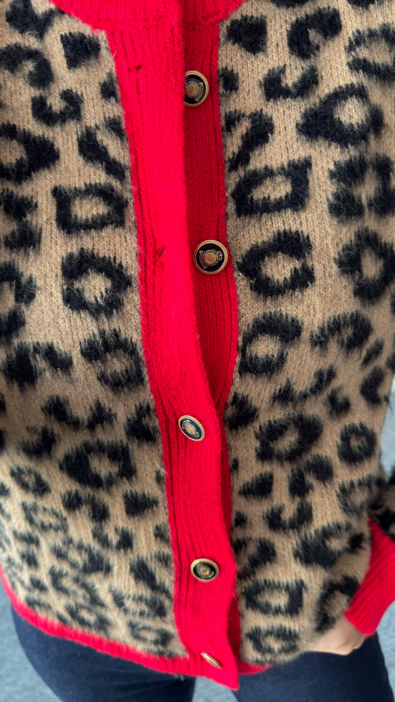 Mateo Kırmızı Şeritli Leopar Hırka