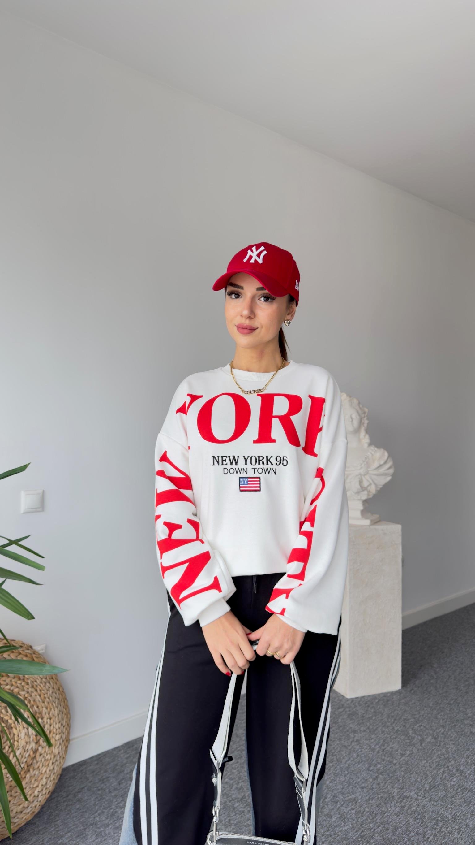 Kırmızı New York Yazılı Sweatshirt