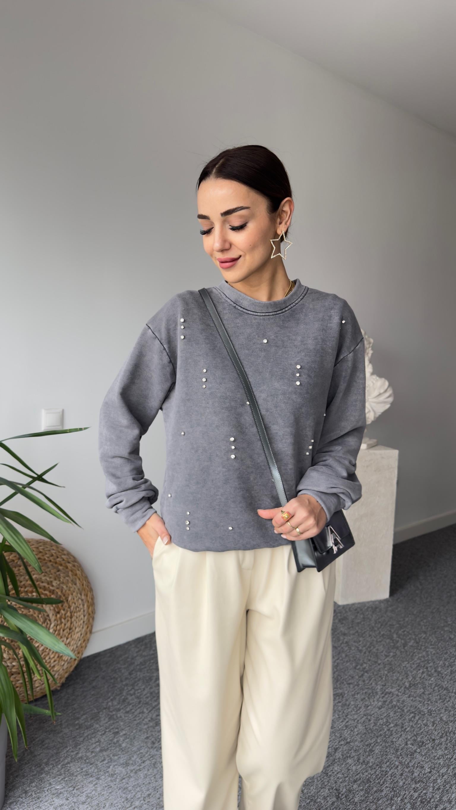 Orj Model Taş Detay Yıkamalı Sweat