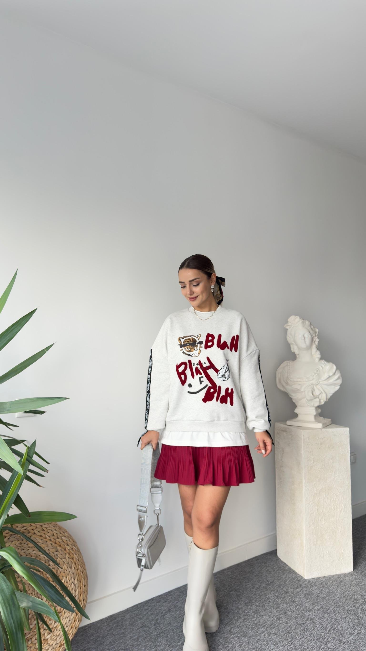 Nouve Kollar Şerit Yazılı Tasarım Sweatshirt