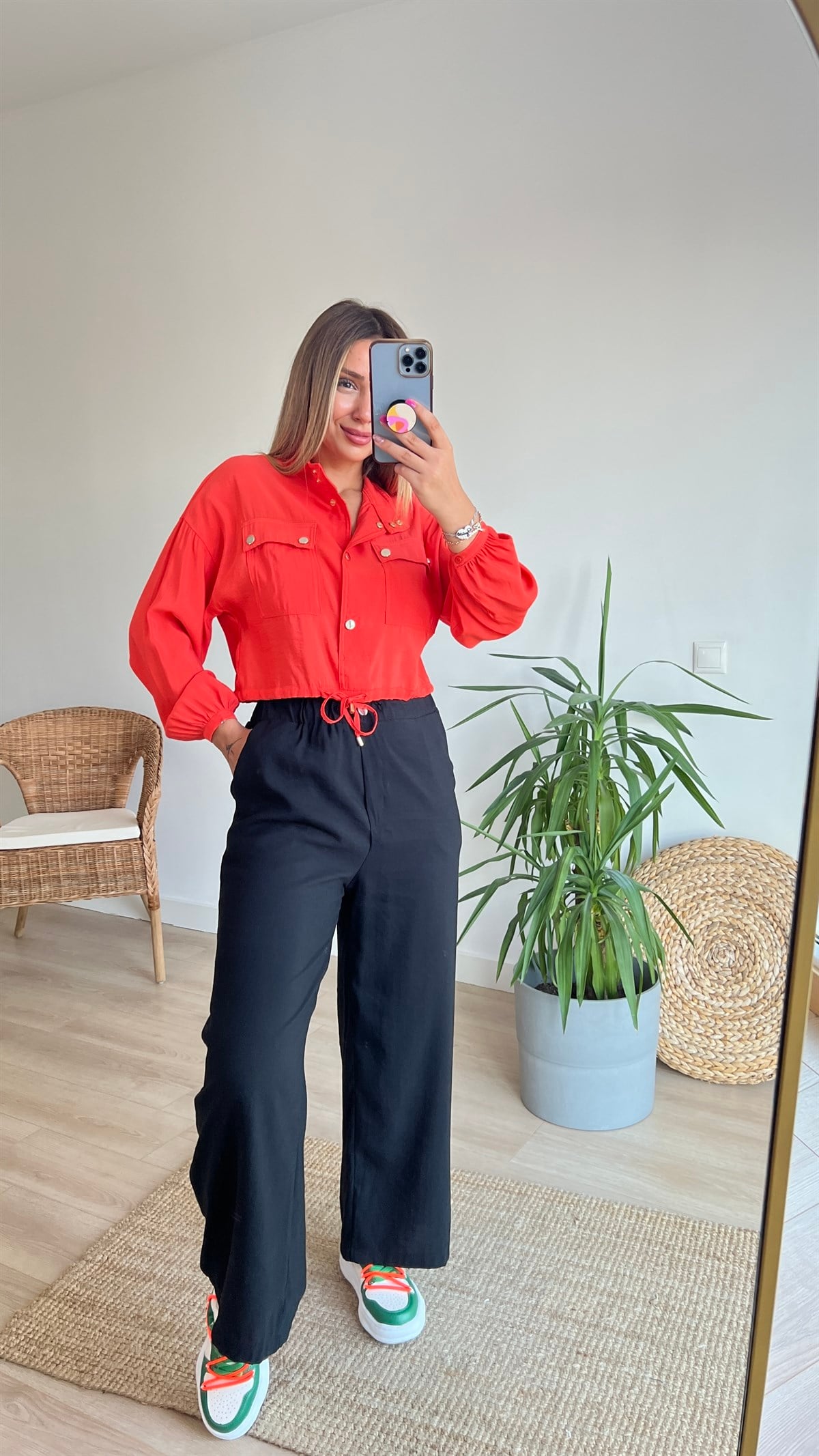 Marka Model Turuncu Bluz