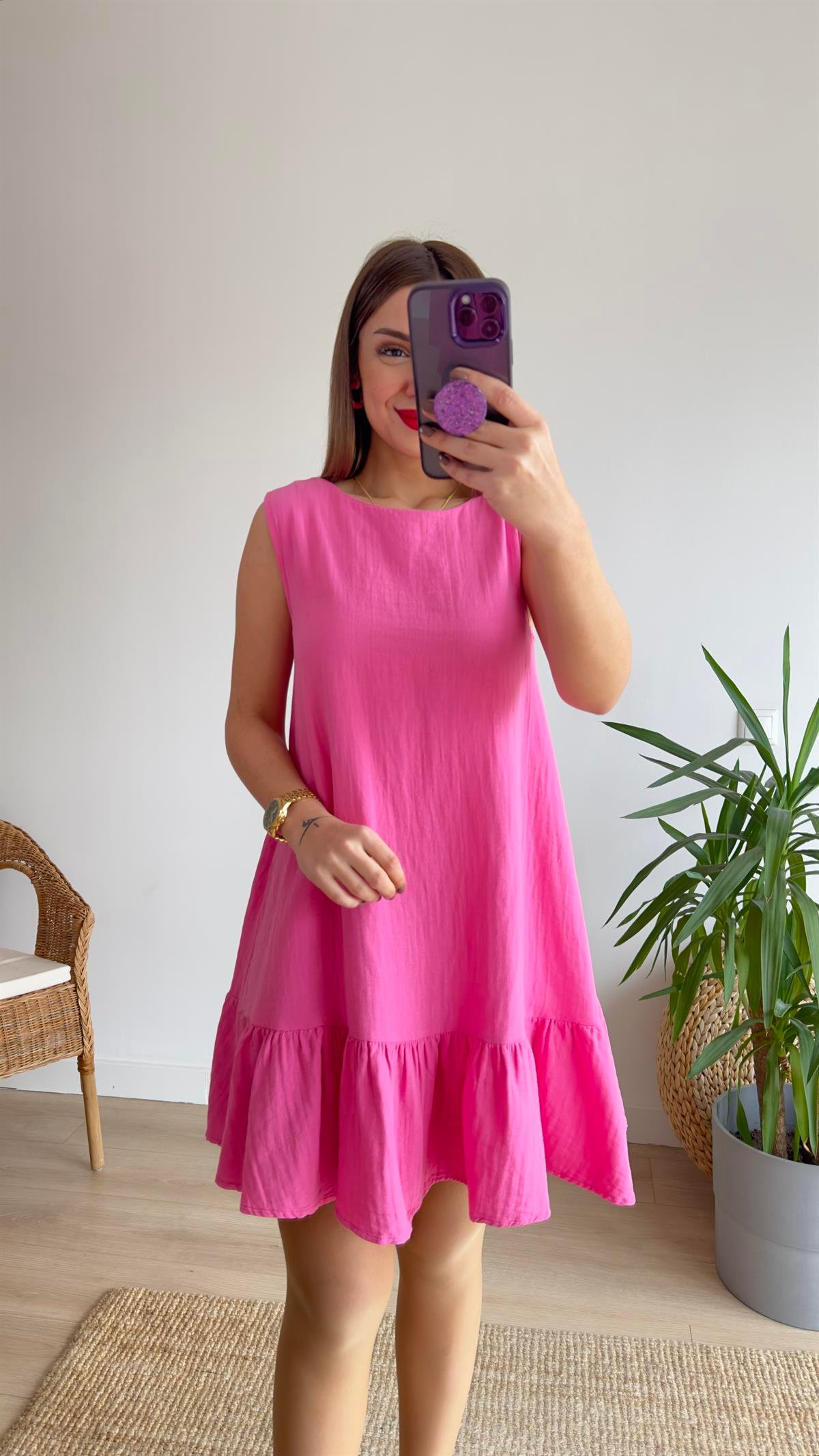 Eteği Fırfırlı Pembe Keten Elbise 
