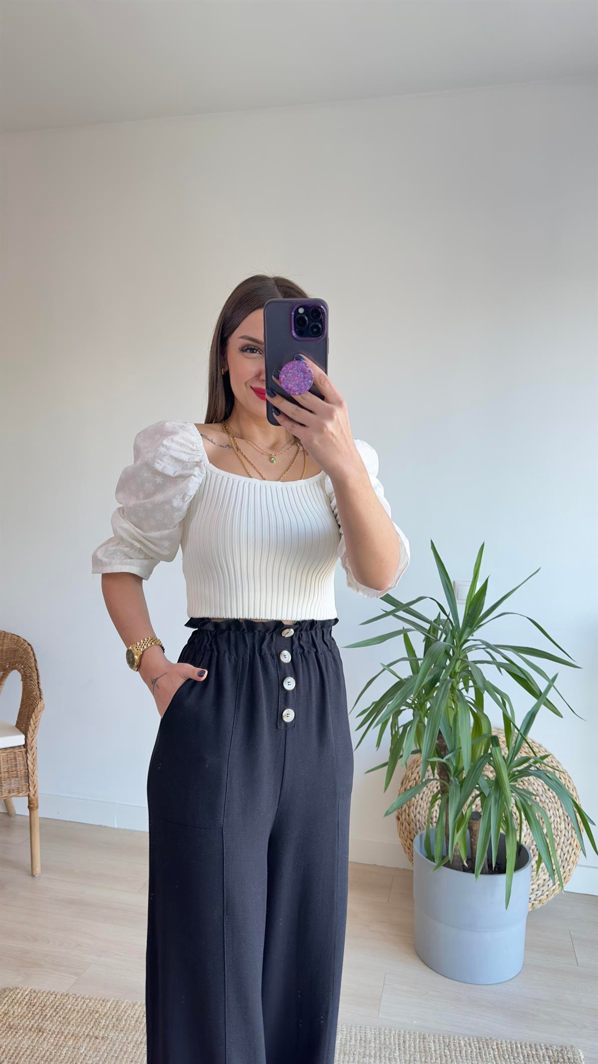 Kolları Fisto Beyaz Triko
