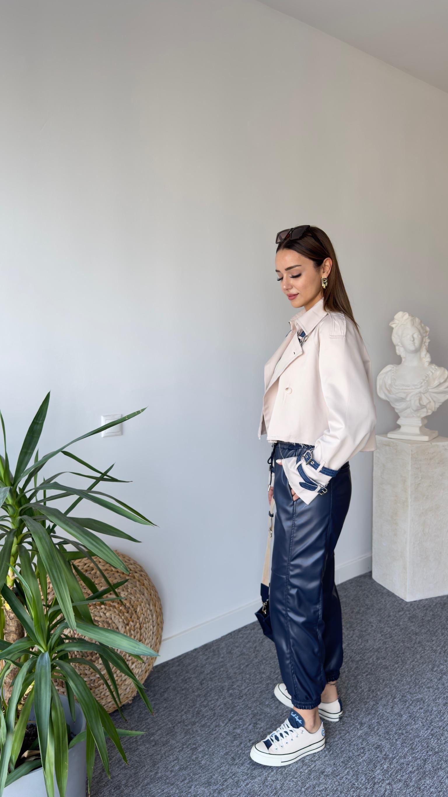 Orj Model Denim Detay Bej Ceket