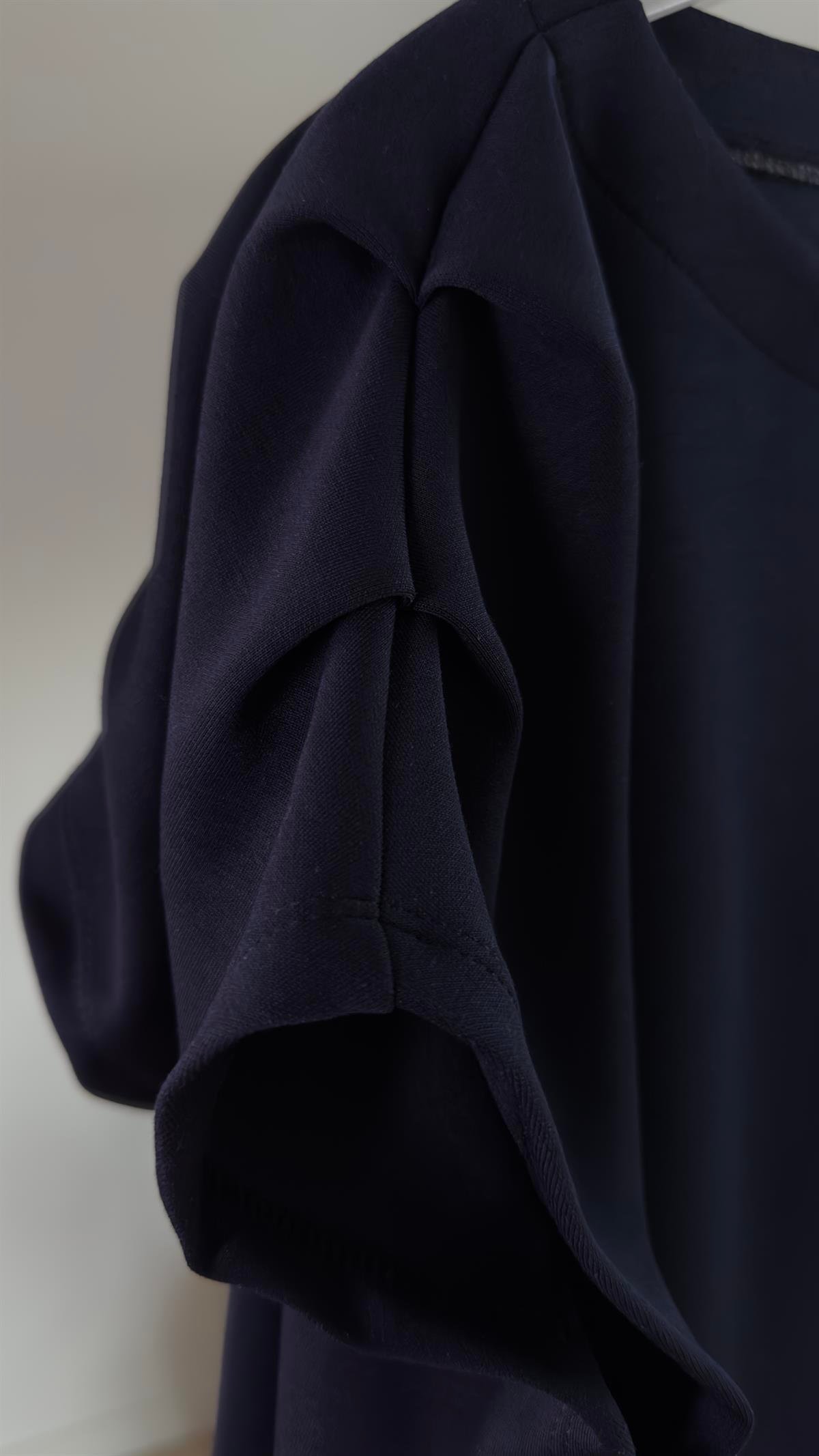 Laci Kol Detaylı Tok Doku Modal Basic