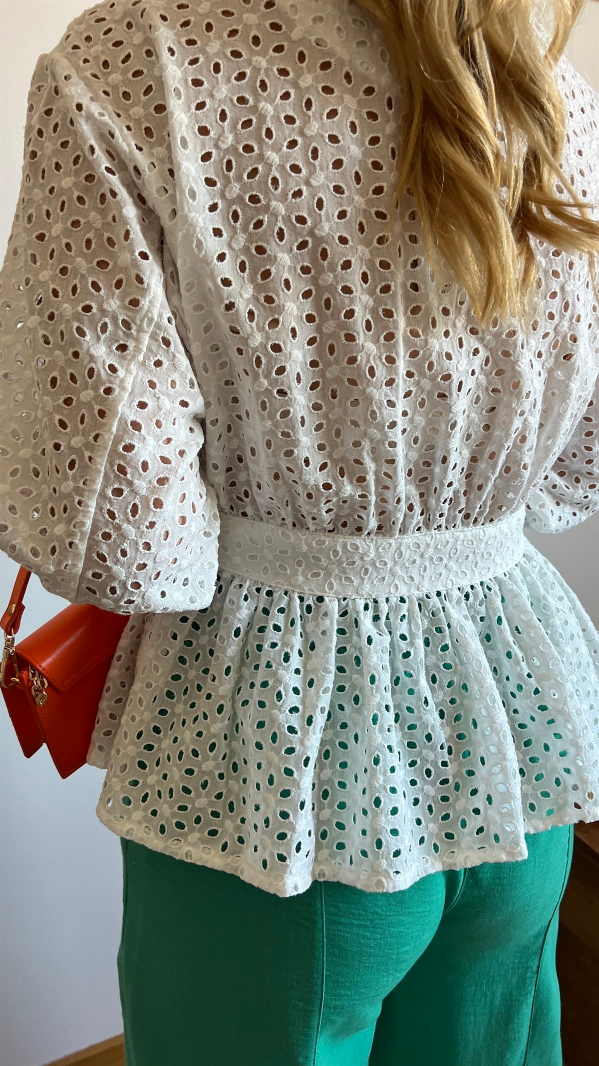 Zara Model Fisto İşlemeli Ceket