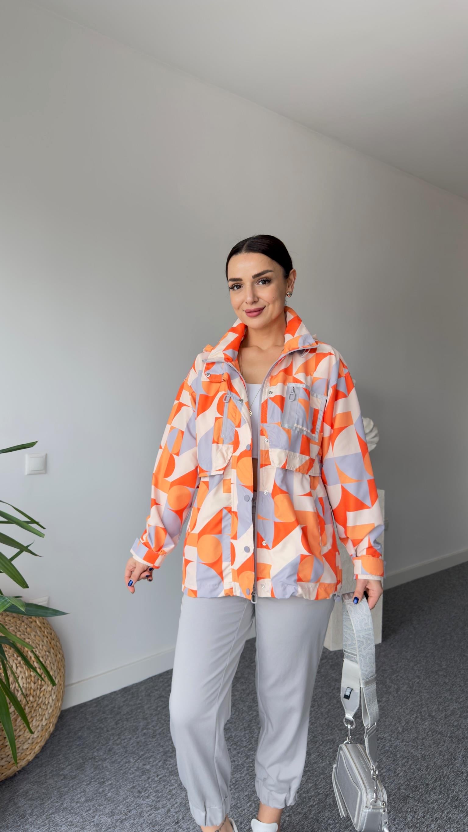 Geometrik Desen Turuncu Yağmurluk