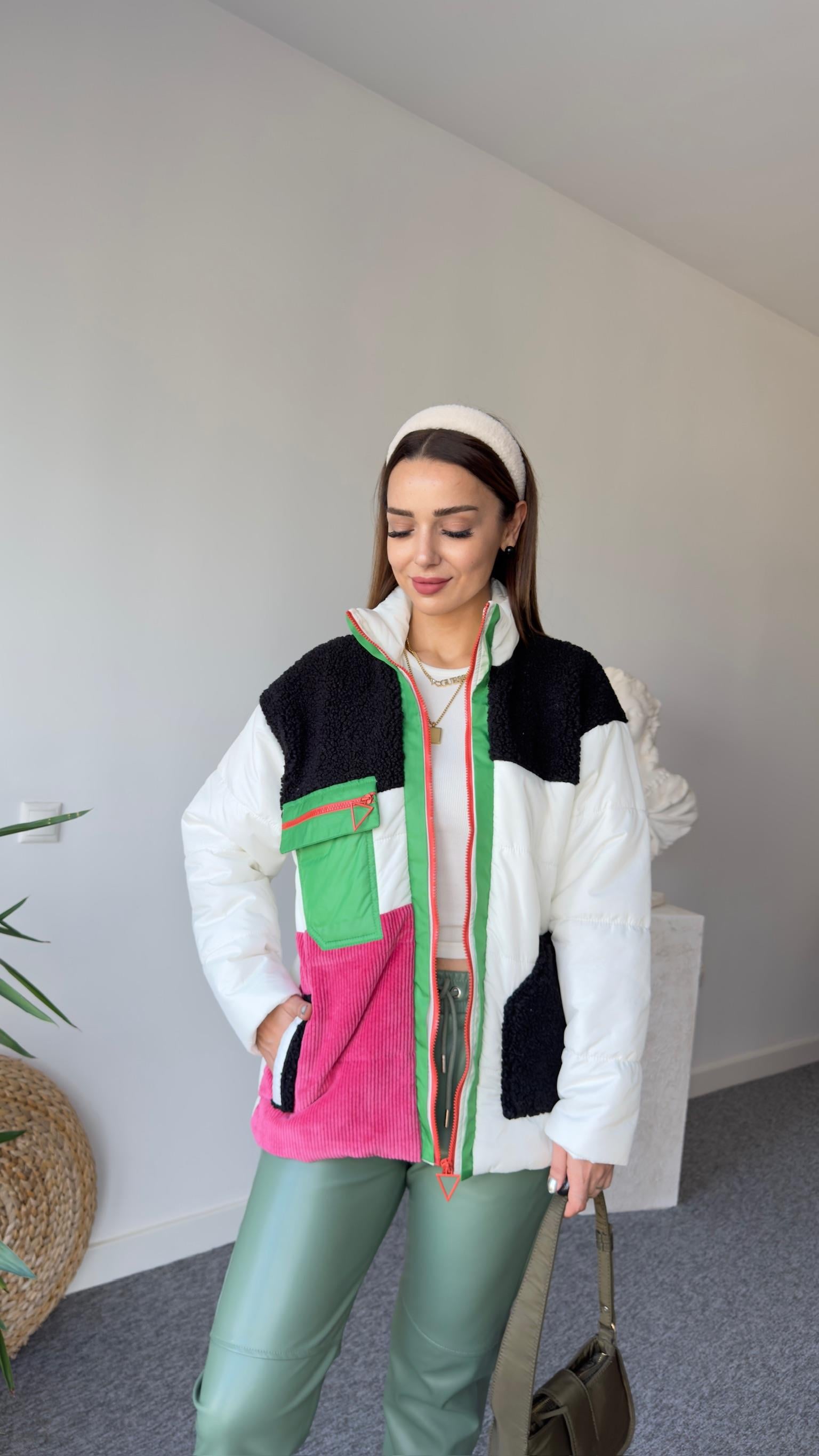 Lendi Peluş Detaylı Beyaz Tasarım Mont