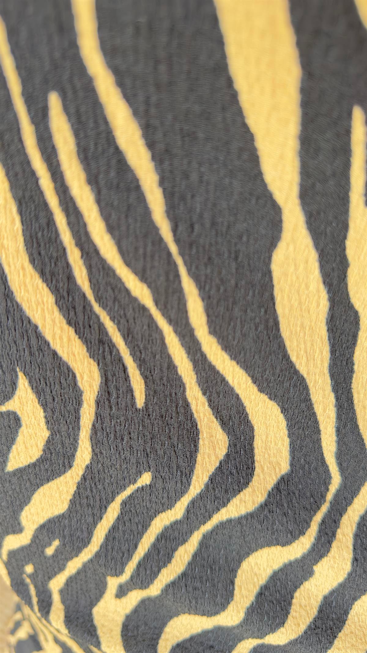 Bej Zebra Desen Yırtmaçlı Elbise