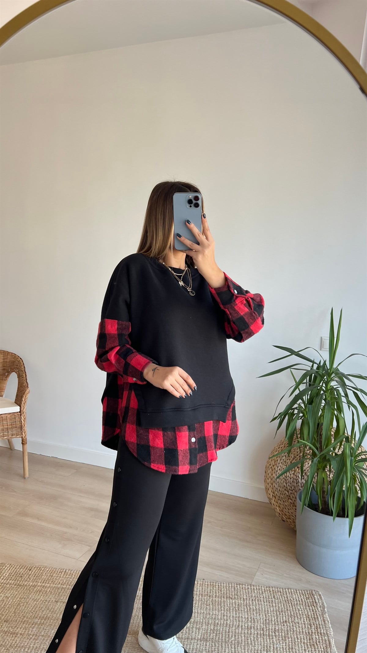 Kırmızı Ekose Detaylı Sweatshirt