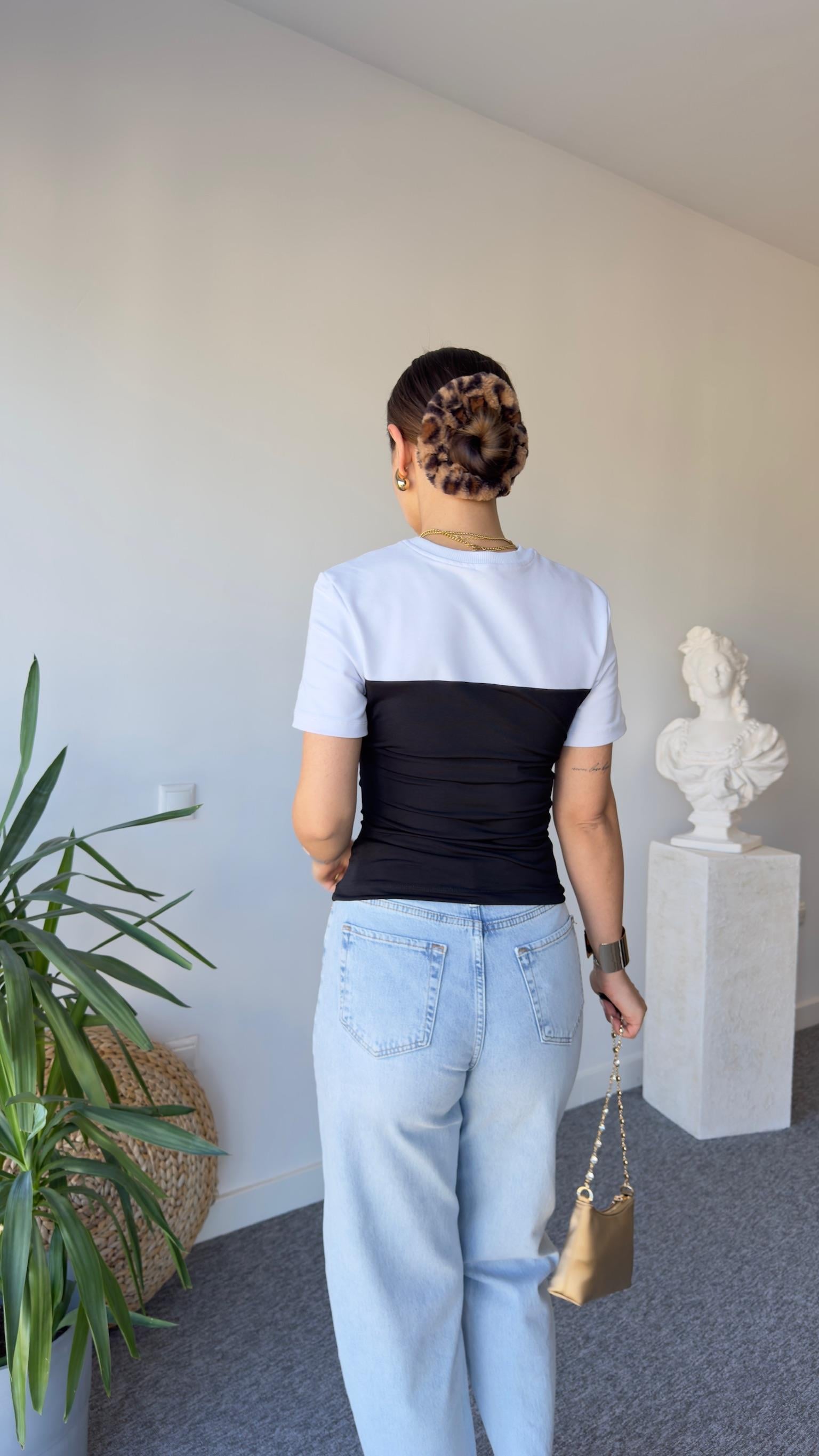 Beny Marka Model Büzgülü Tasarım Bluz