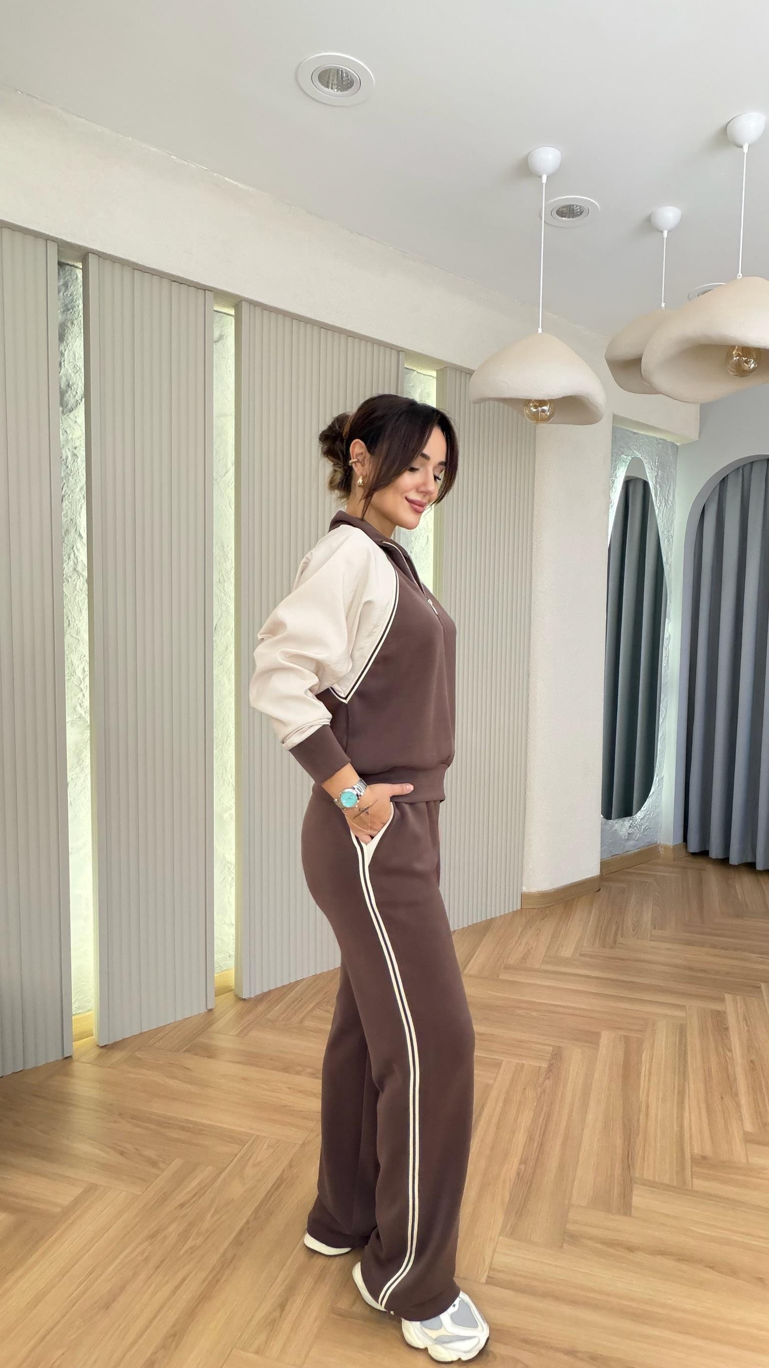 Kahve Nelia Paraşüt Detaylı Modal Takım
