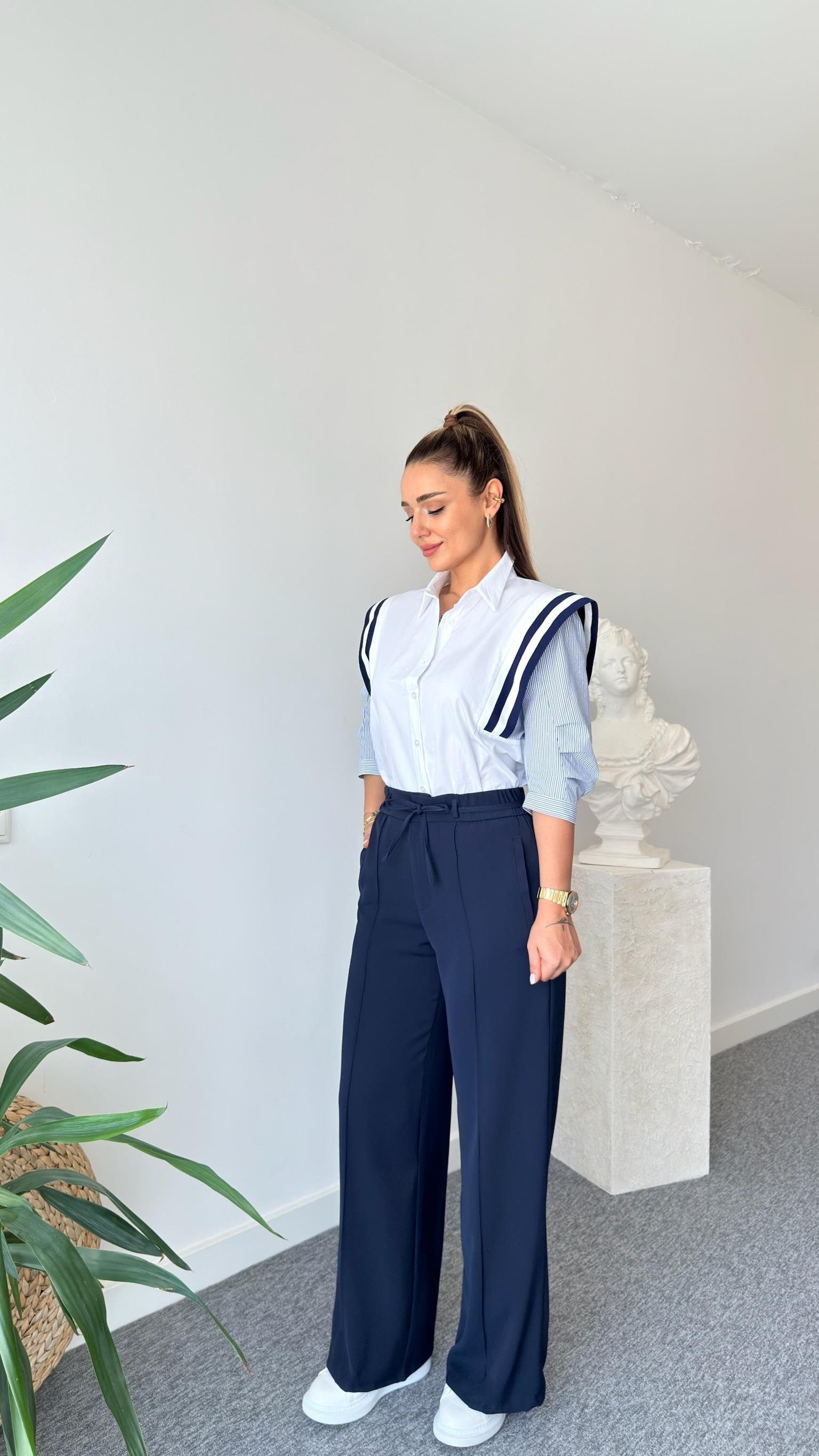 Pref Ribanalı Beyaz Gömlek