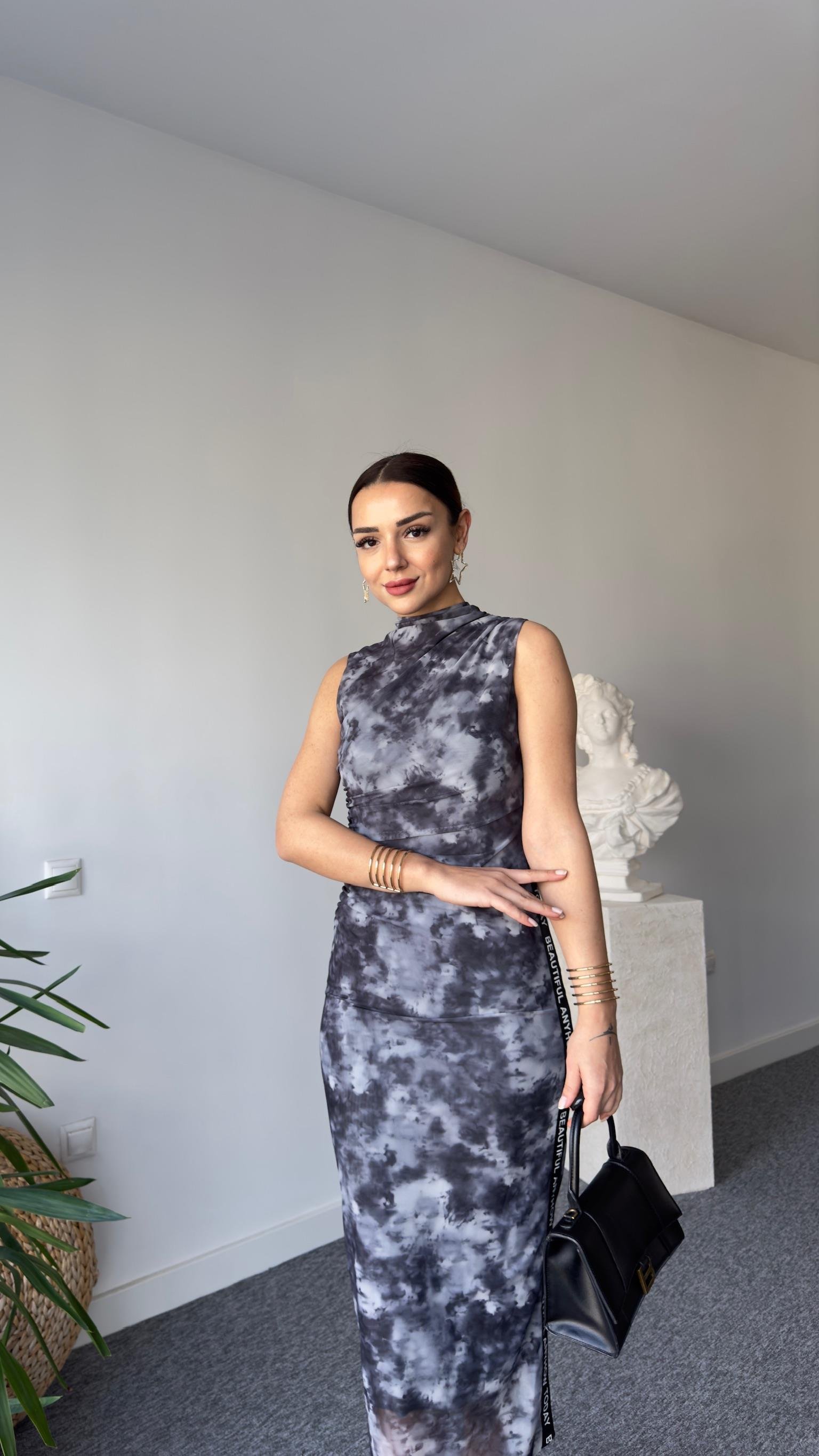 Yan Yazılı Batik Desen Sandy Elbise