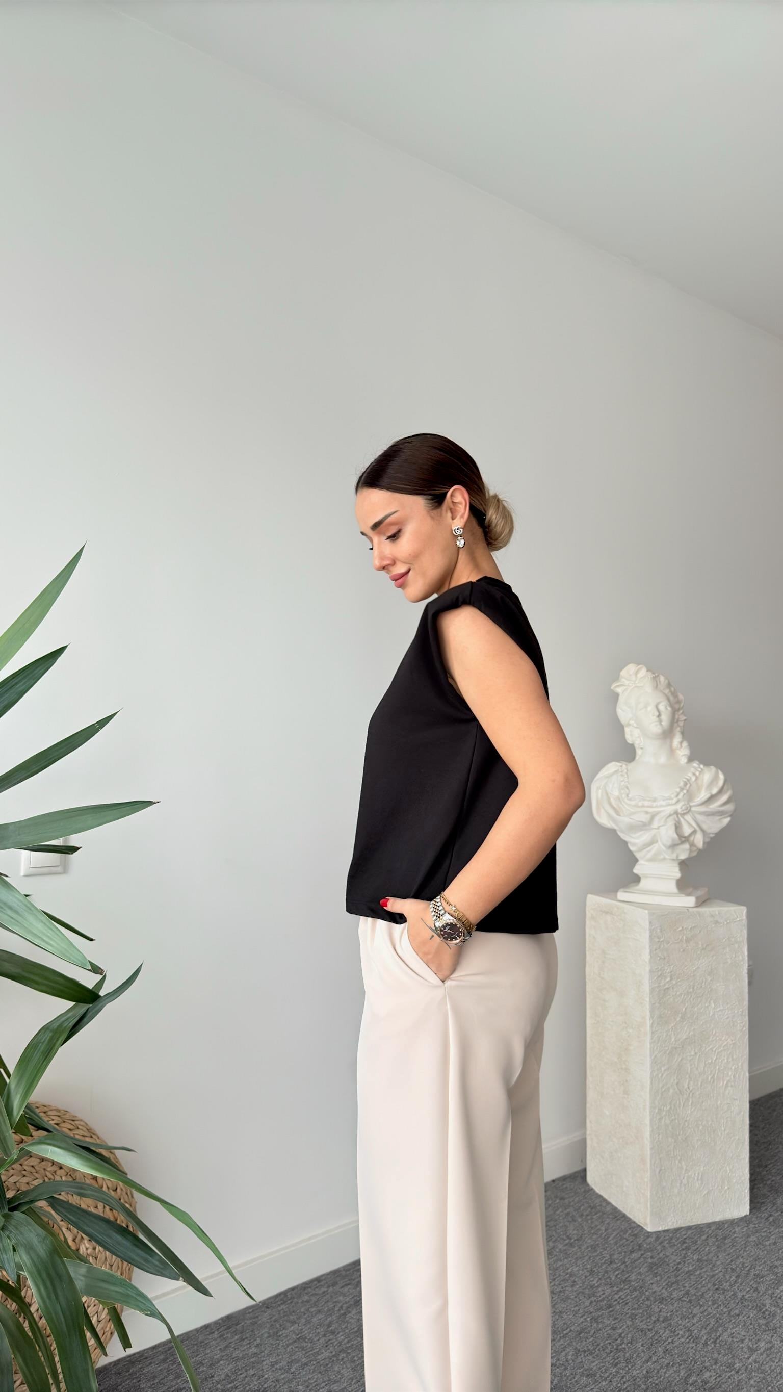 Orj Model Damla Taş İşlemeli Tshirt