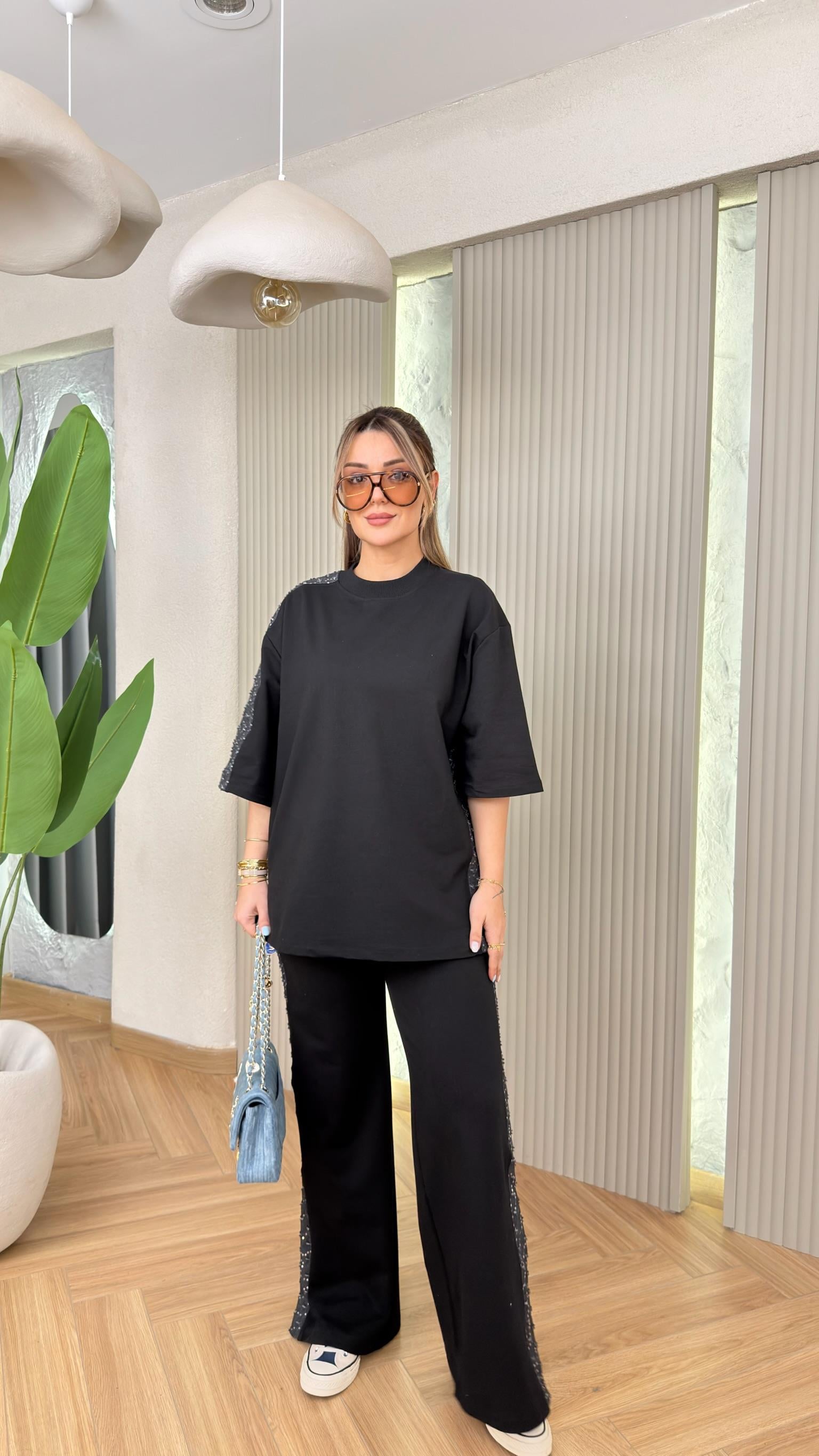 Siyah Kot Payet Garnili Eşofman Takımı (ÖN SİPARİŞ ÜRÜNÜ)