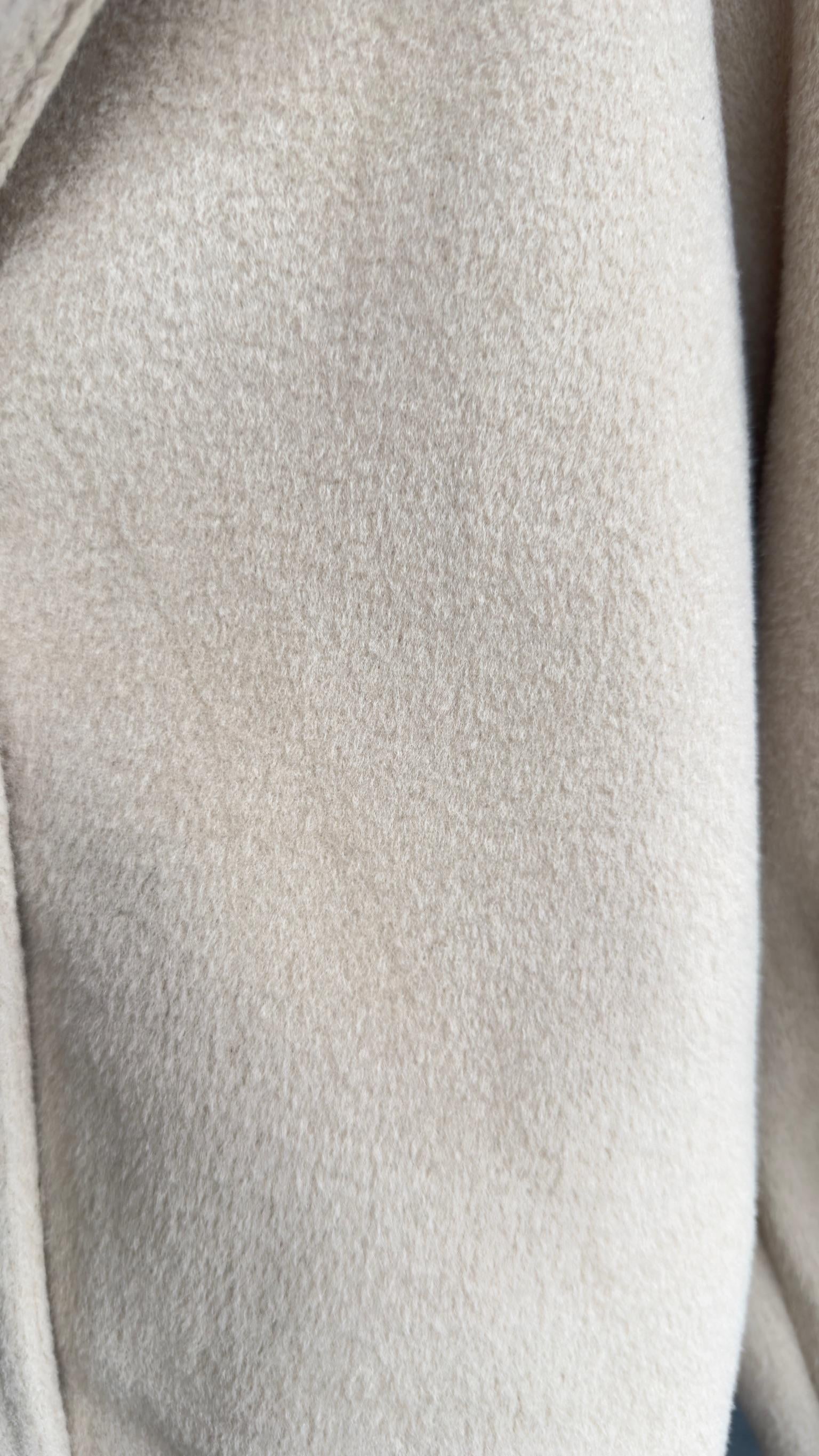 Massi Model Bej Kaşe Mont