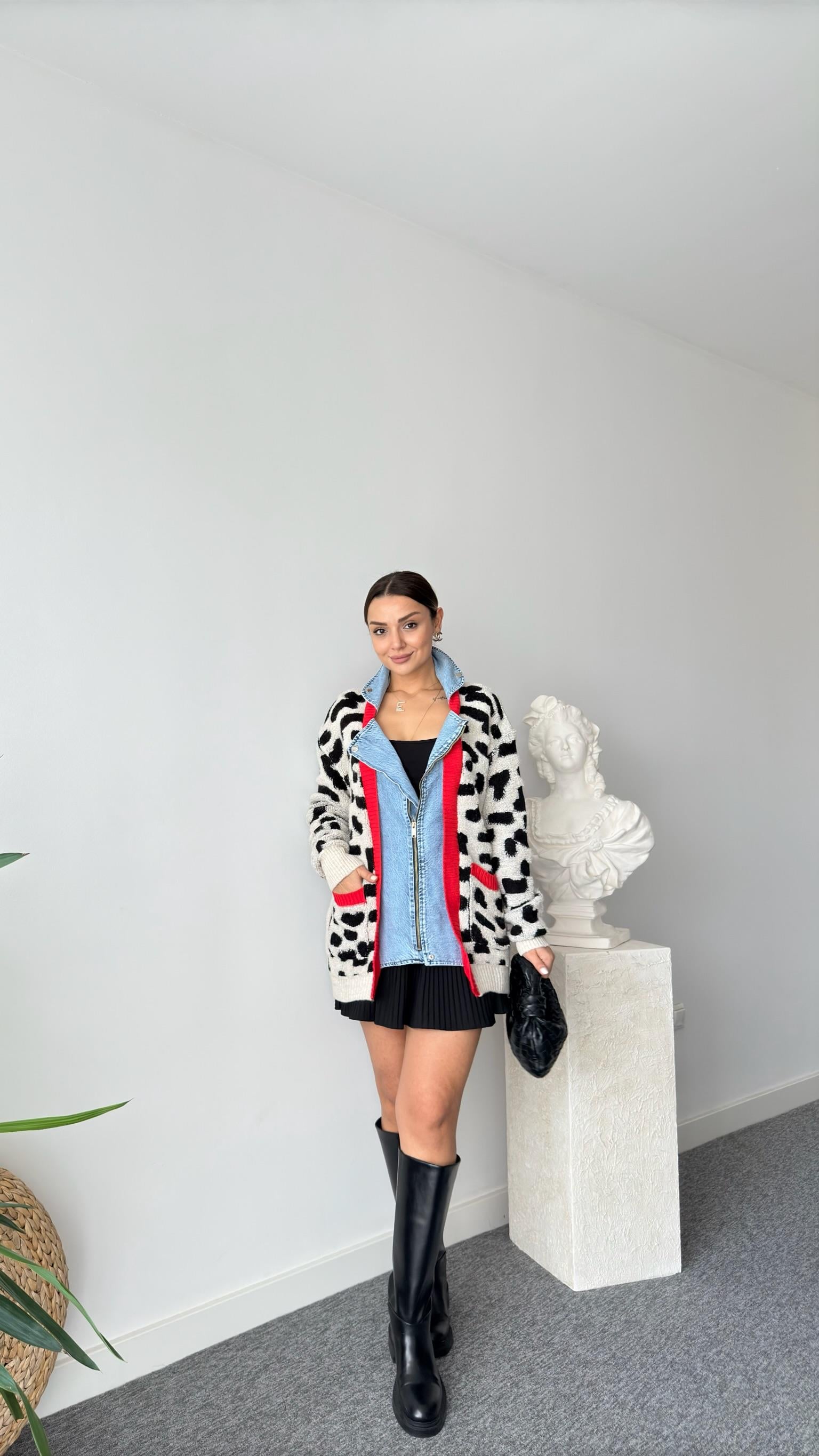 Raysa Kot Detaylı Leopar Hırka