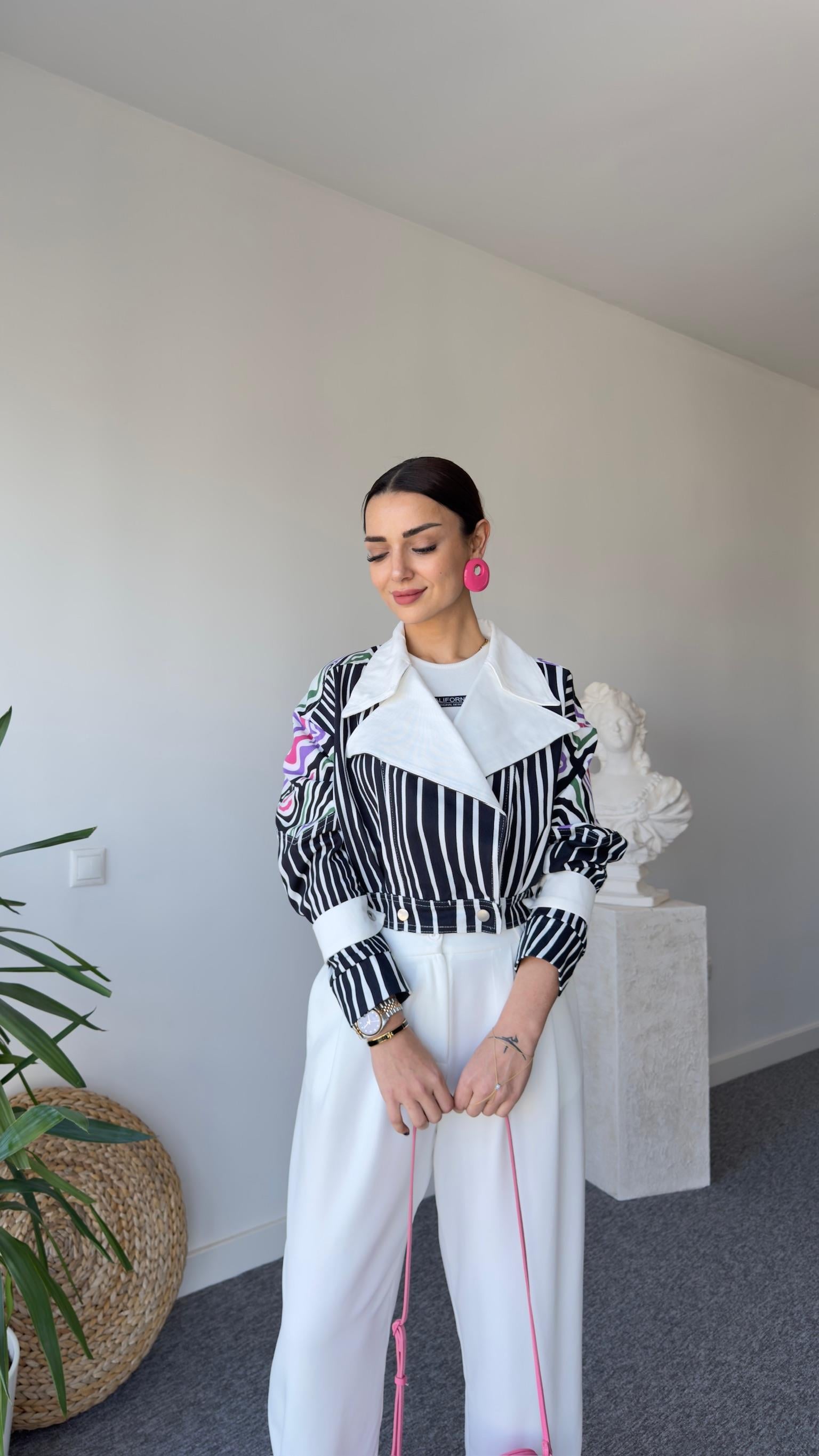 Tori Sırtı Püsküllü Tasarım Zebra Desen Ceket