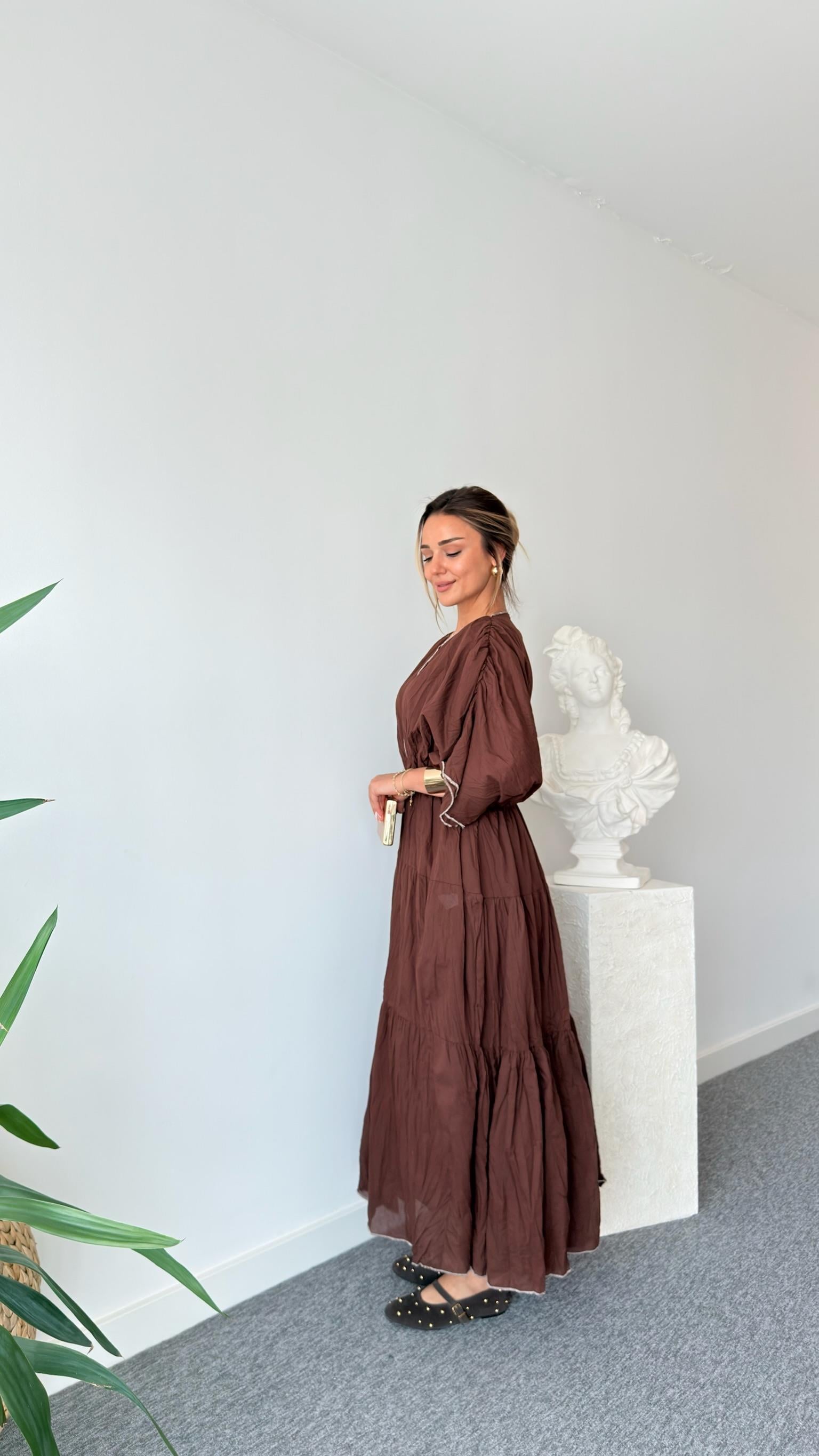 Kahve Kontrast Massi Model Elbise