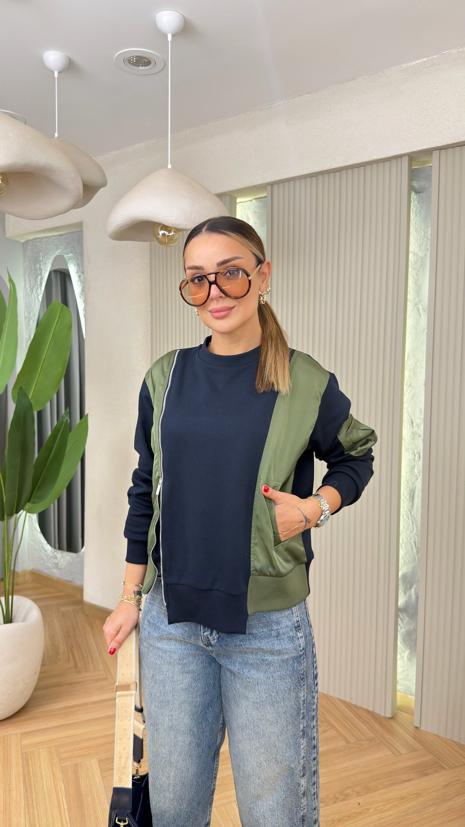Lacivert Mix Kumaş Fermuarlı Sweatshirt