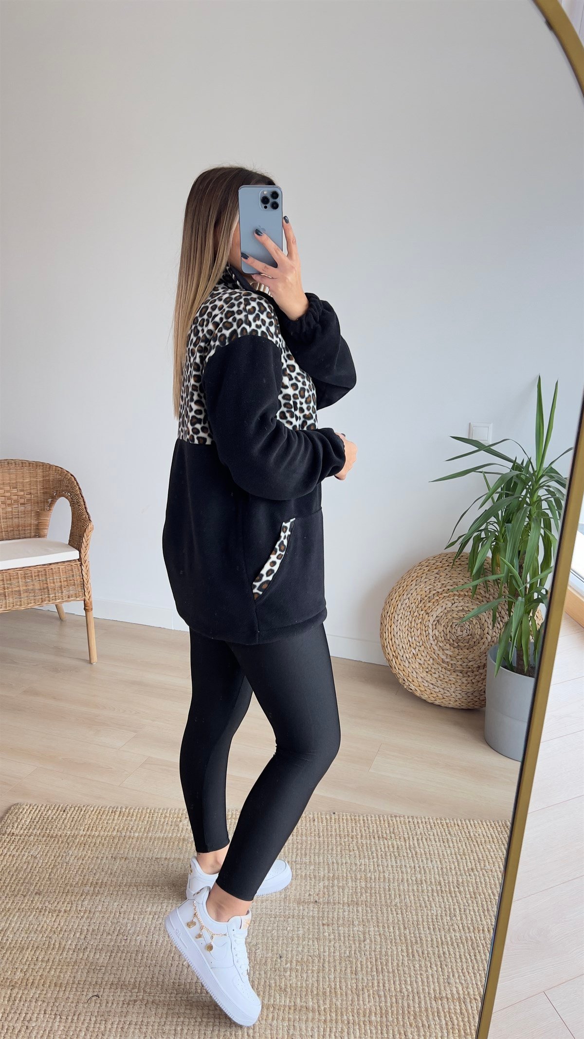 Leopar Detaylı Polar Sweatshirt