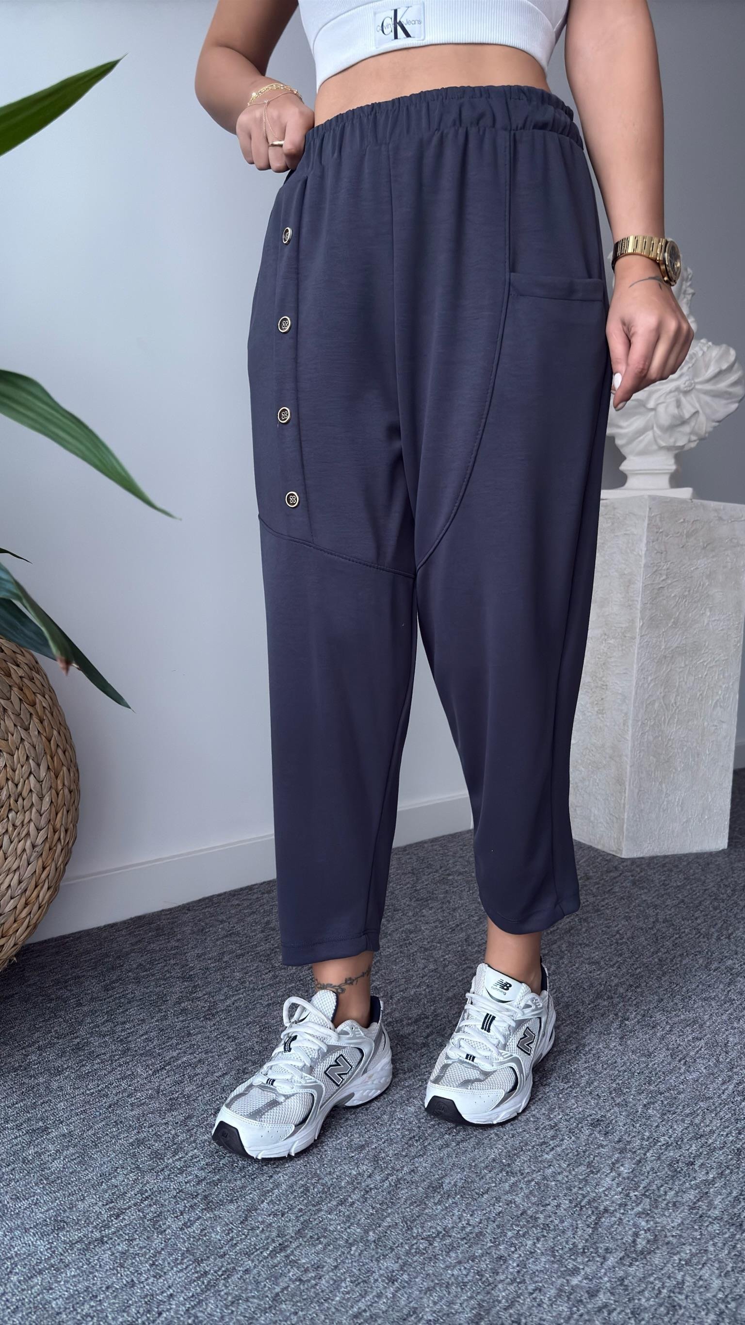 Jimen Düğme Detaylı Antrasit Eşofman Altı