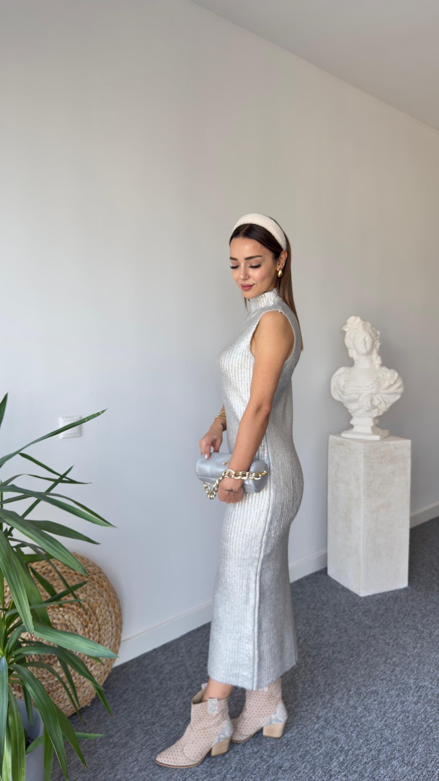 Kolsuz Varaklı Zra Model Triko Elbise