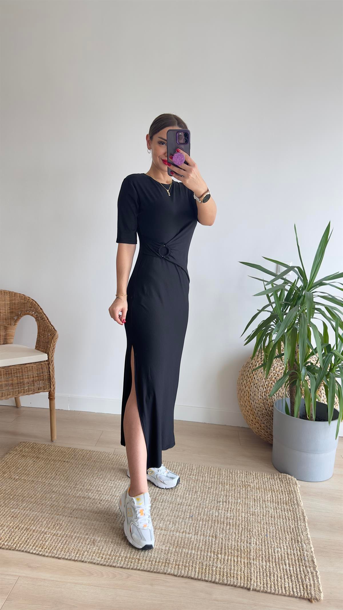 Halka Detaylı Siyah Elbise 